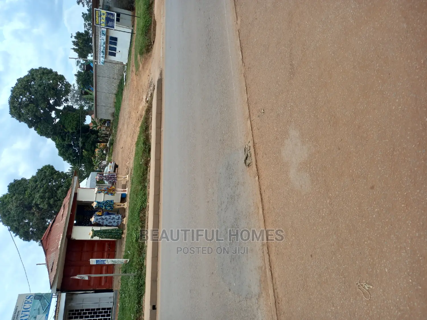 Kyaliwajjara Prime Commercial Plot for Sell in Central Division