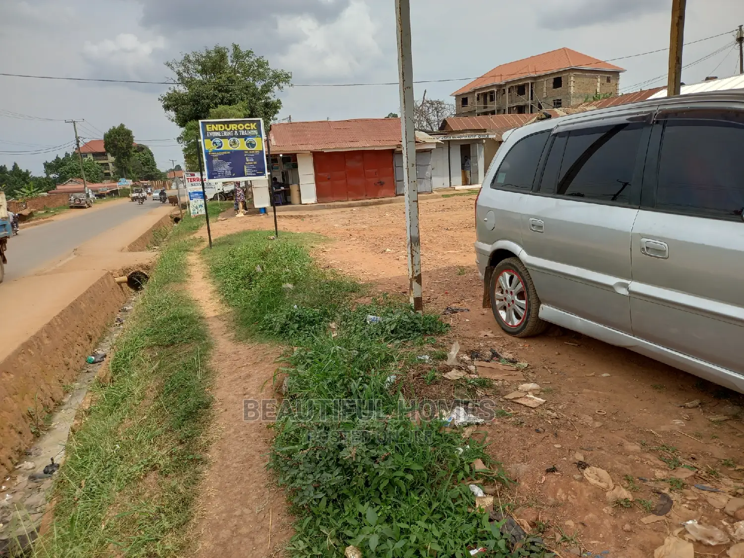 Kyaliwajjara Beautiful Commercial Plot Up on Sell in Central Division
