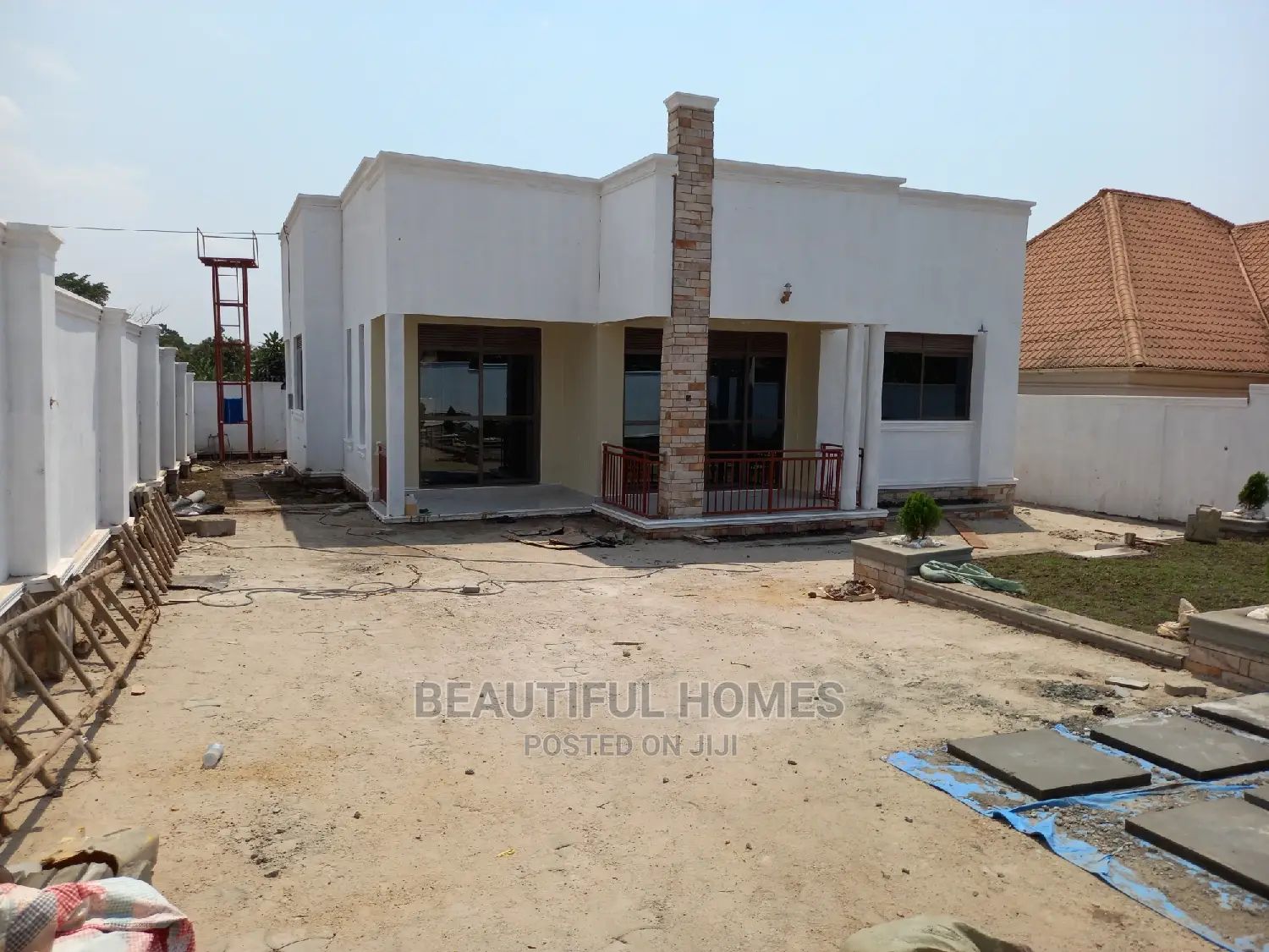 Furnished 4bdrm Bungalow in Kira for Sale in Kira