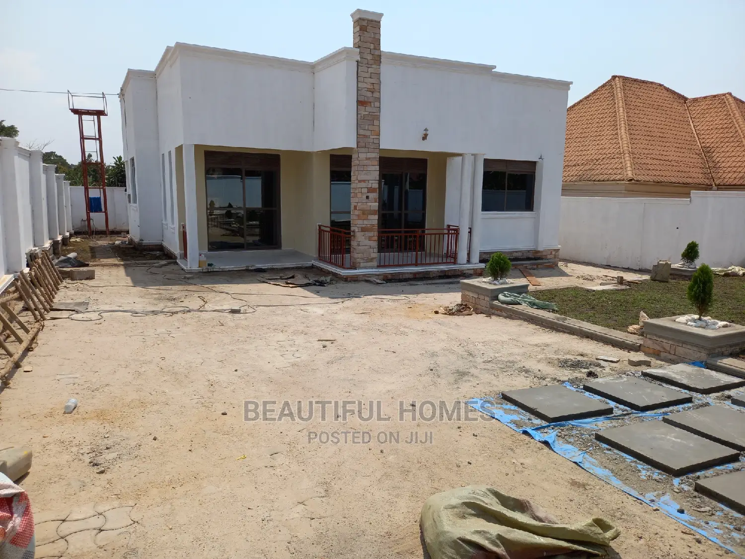 Furnished 4bdrm Bungalow in Kira for Sale in Kira