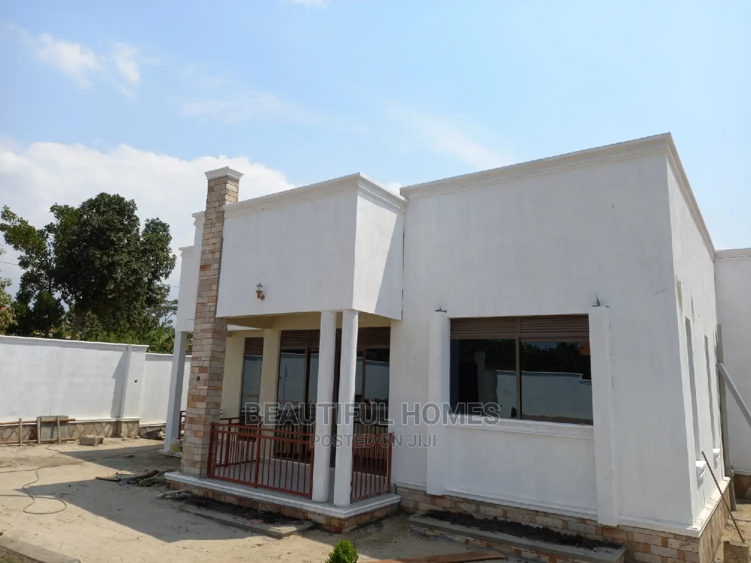 Furnished 4bdrm Bungalow in Kira for Sale in Kira