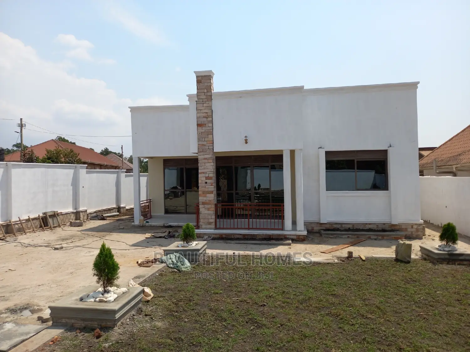Furnished 4bdrm Bungalow in Kira for Sale in Kira