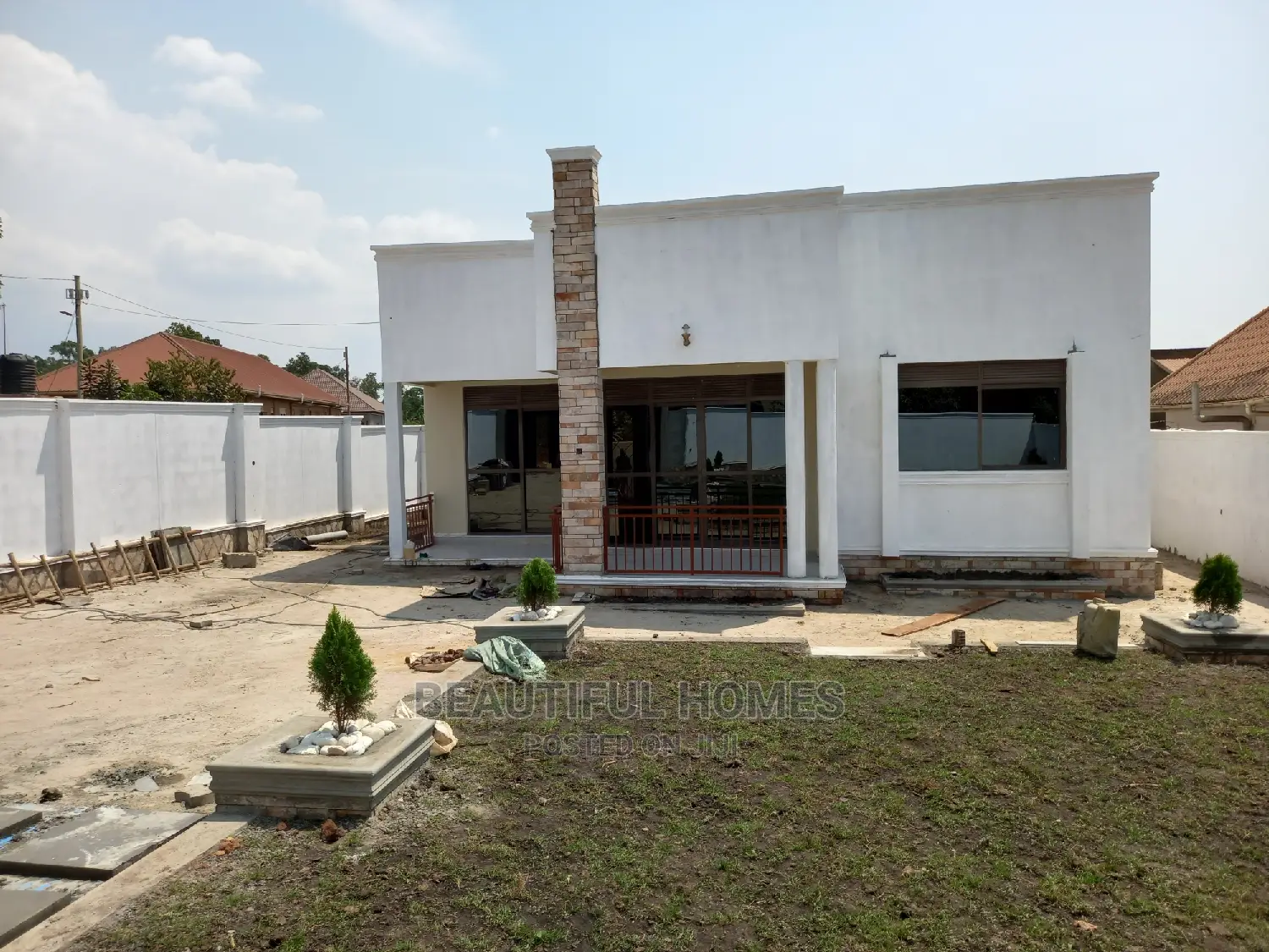 Furnished 4bdrm Bungalow in Kira for Sale in Kira