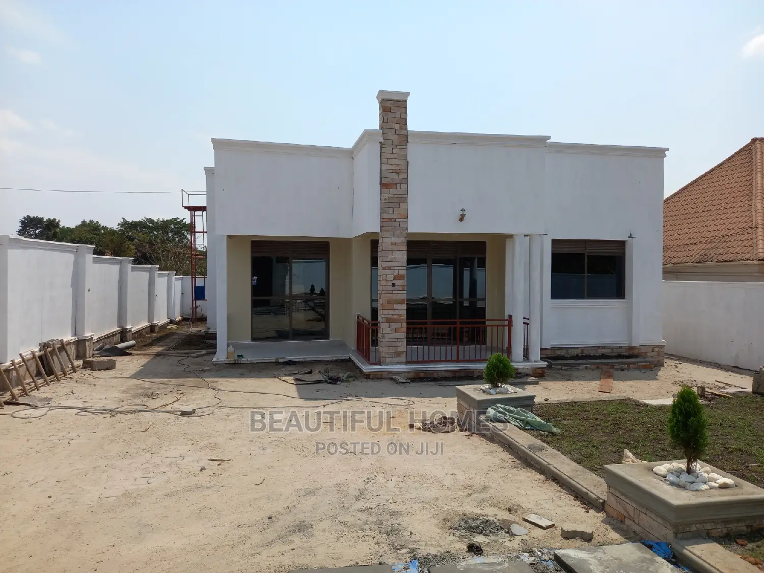 Furnished 4bdrm Bungalow in Kira for Sale in Kira