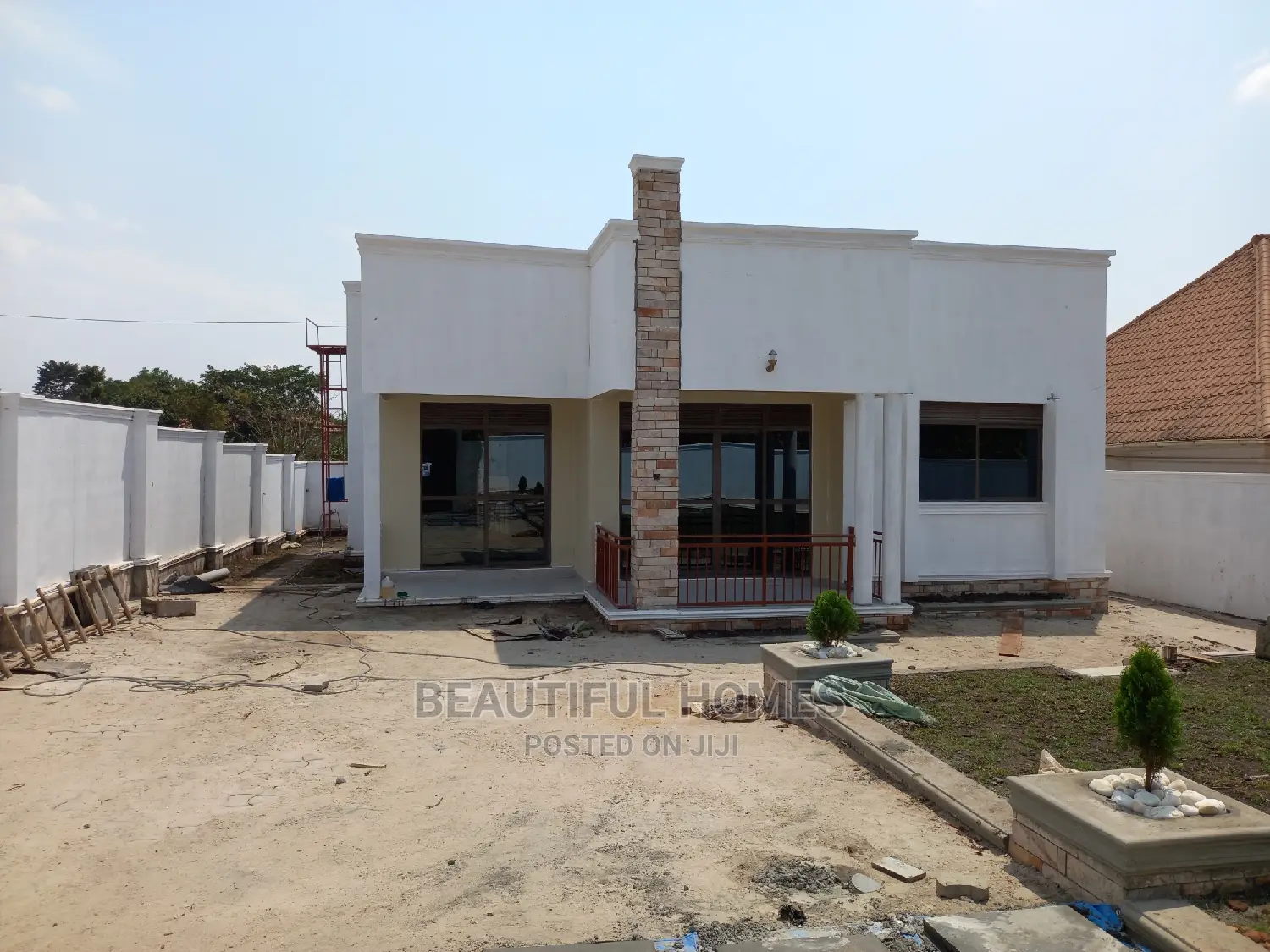 Furnished 4bdrm Bungalow in Kira for Sale in Kira