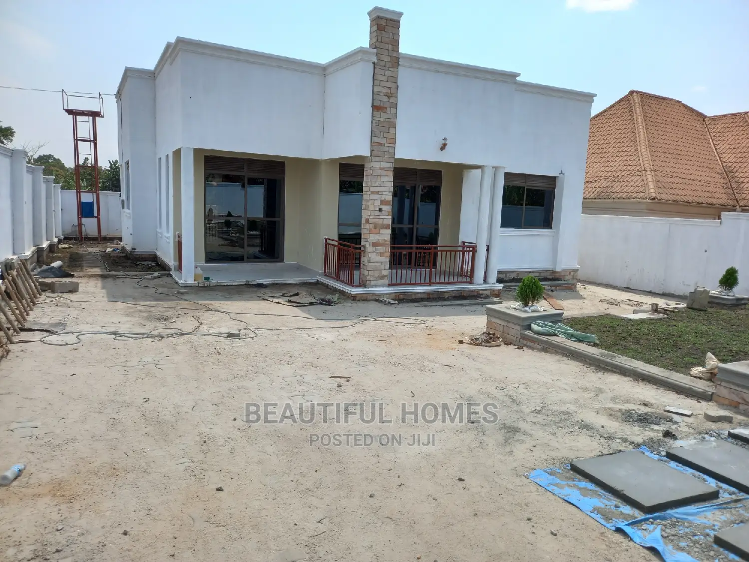Furnished 4bdrm Bungalow in Kira for Sale in Kira