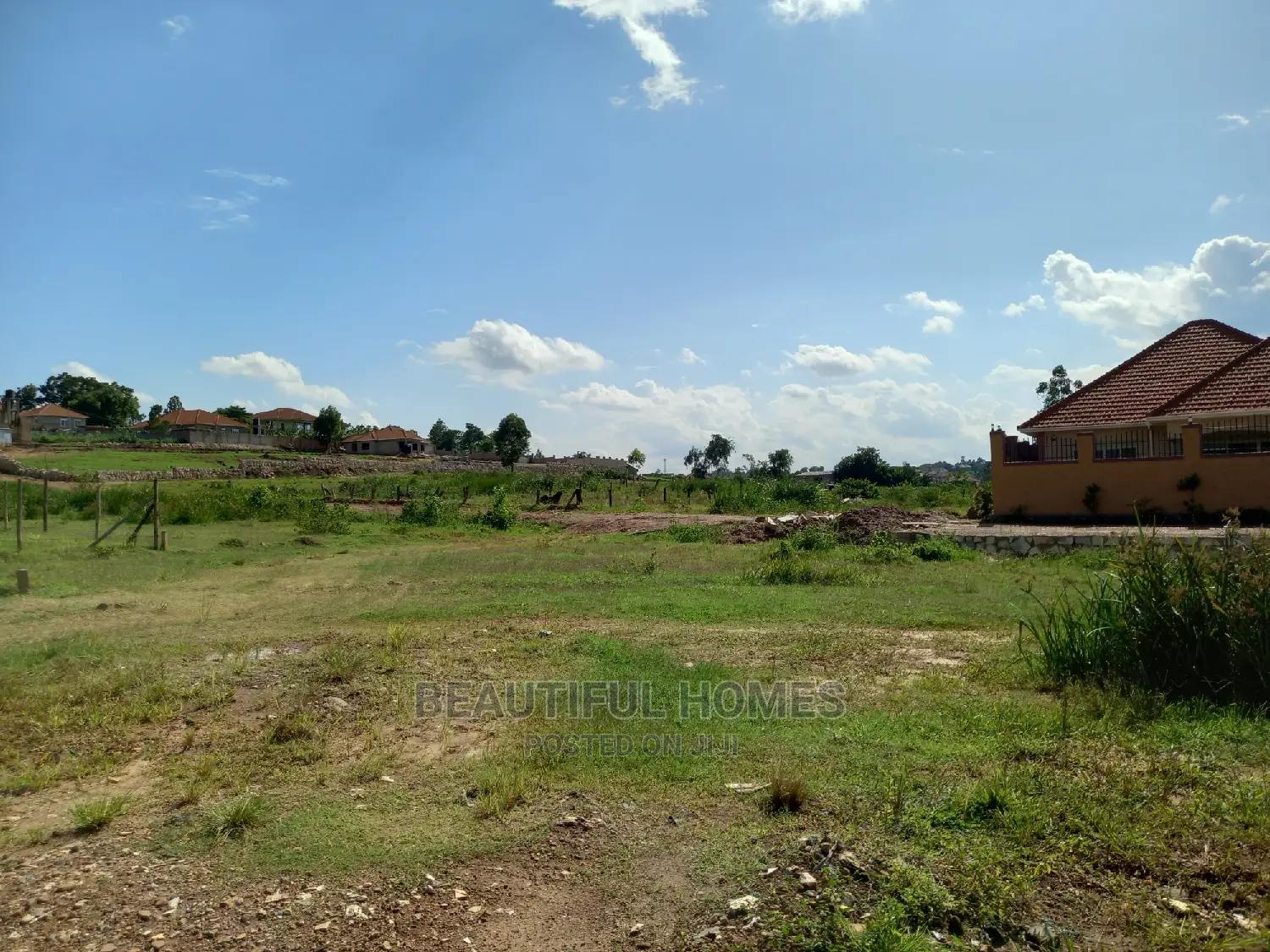Kira Decent Land on Sale in Kira