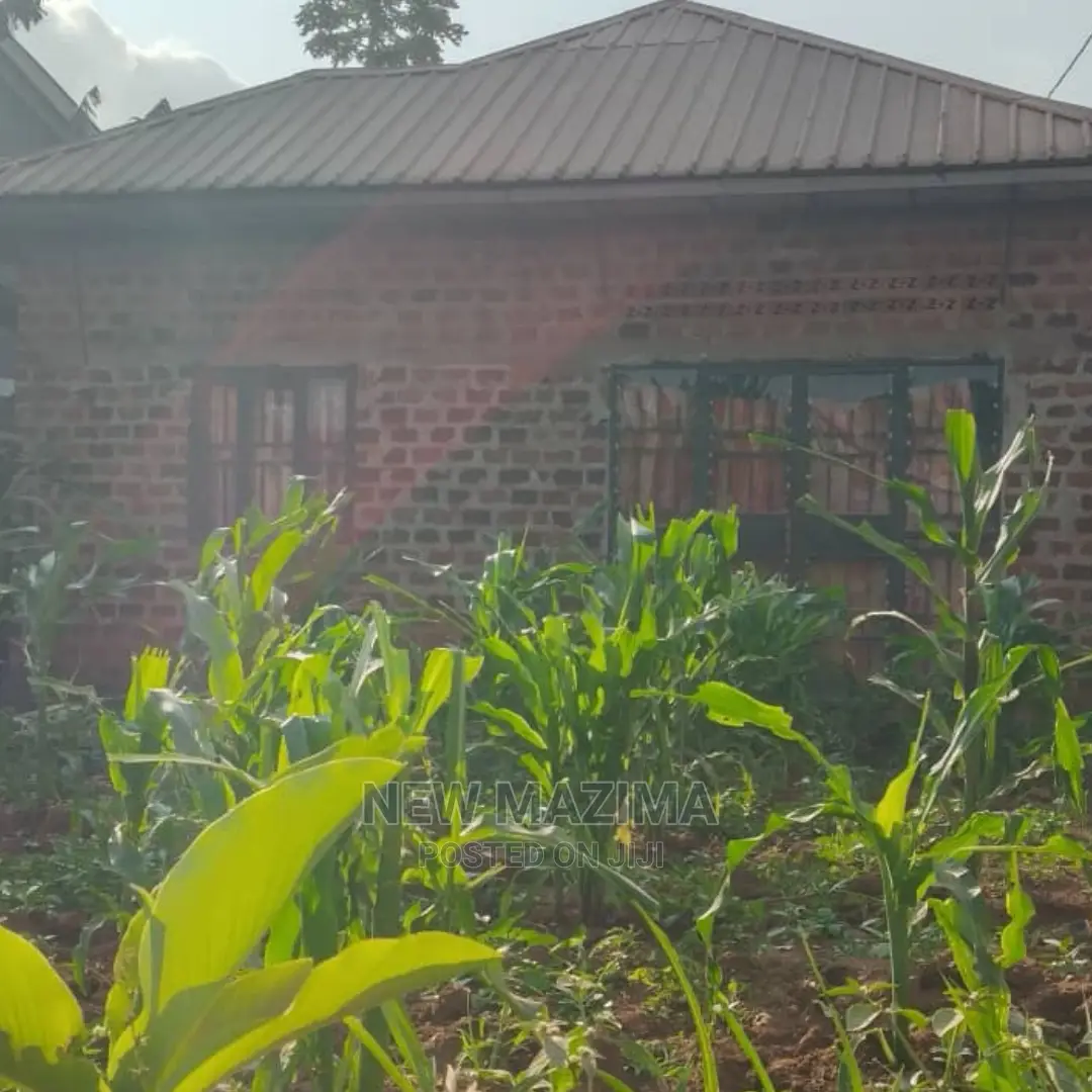 2bdrm House in Kawempe Kawanda, Central Division for Sale in Central Division