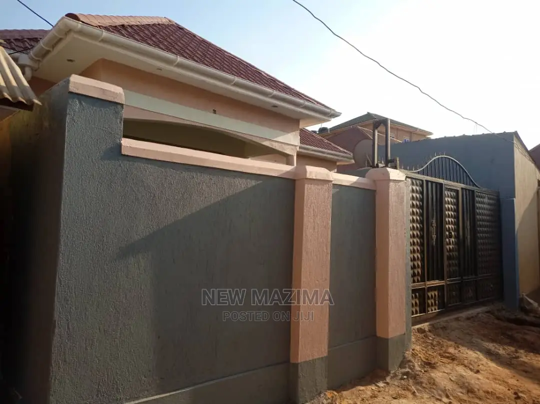 3bdrm House in Nansana Wamala, Central Division for Sale in Central Division