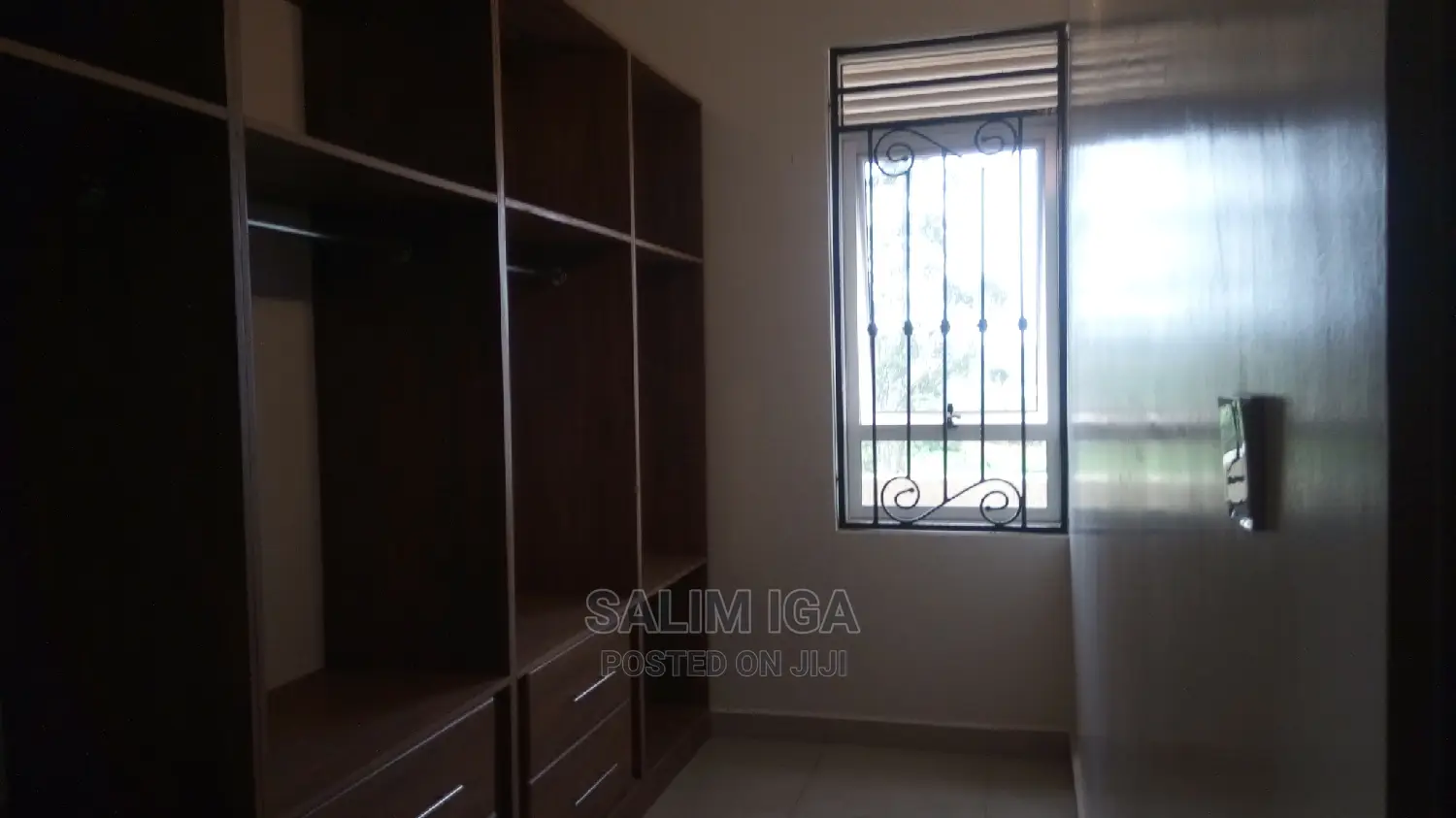 5bdrm Duplex in Kololo Property, Central Division for Rent in Central Division