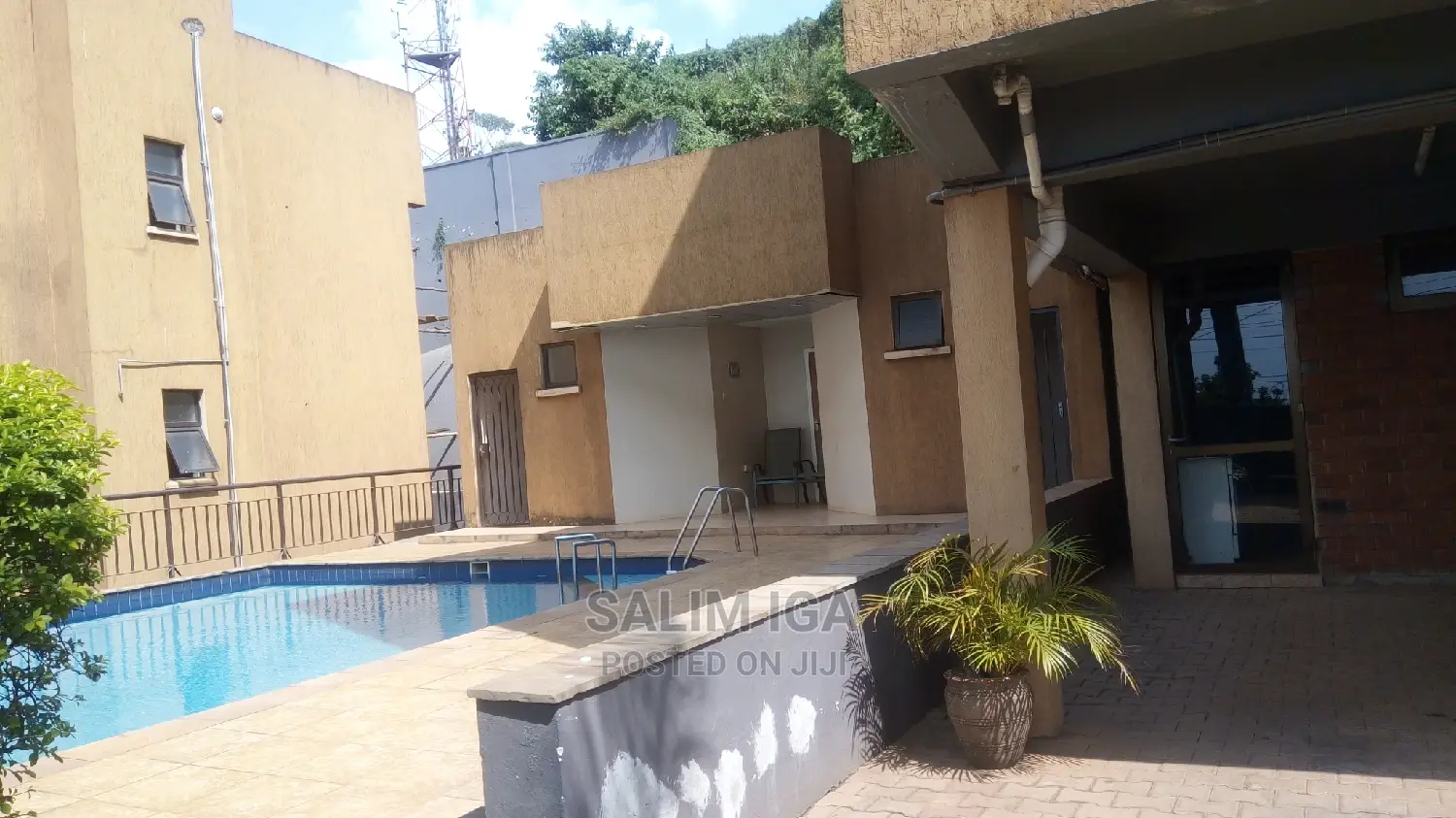 Furnished 3bdrm Block of Flats in Kololo Property, Central Division in Central Division