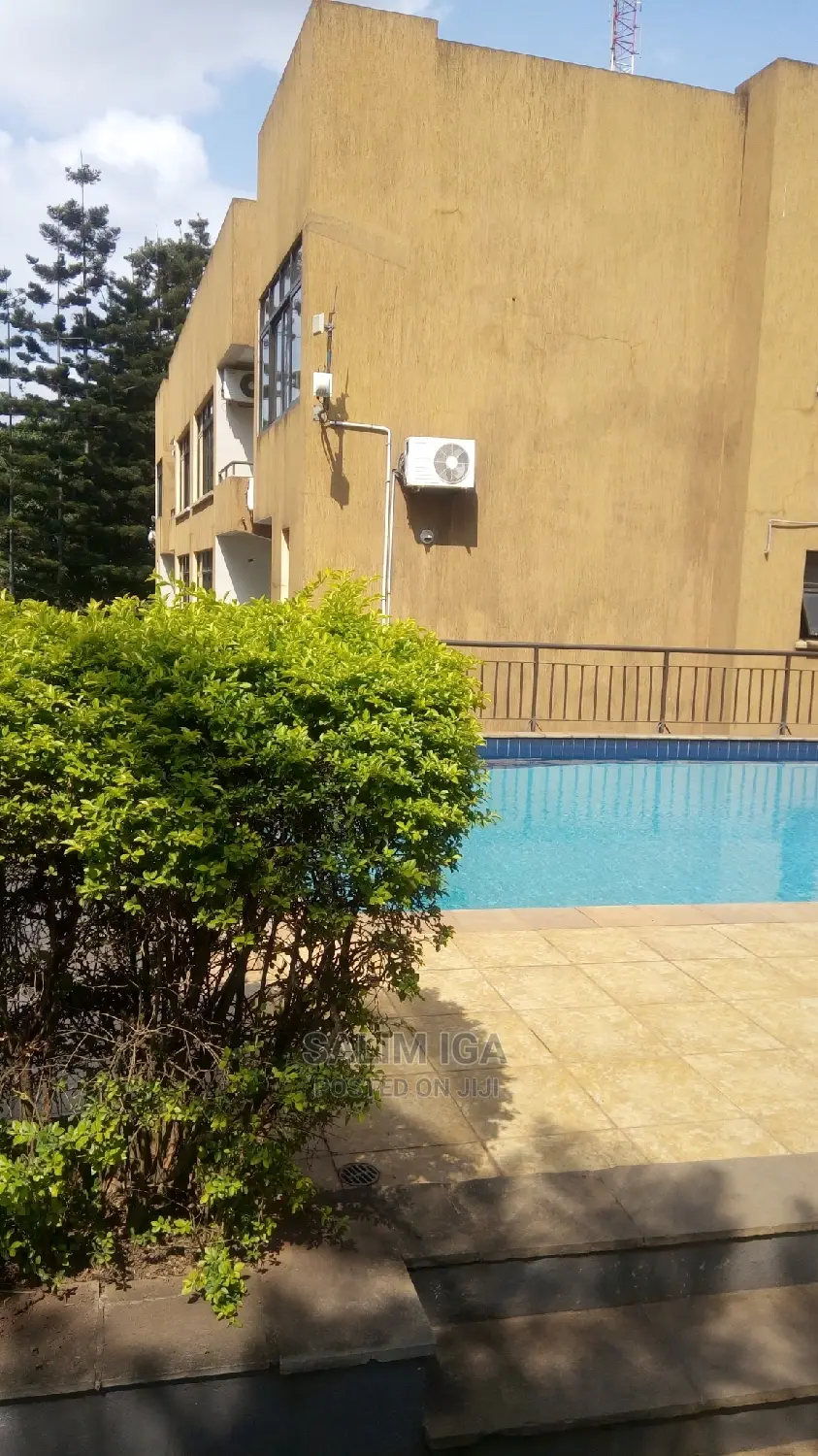Furnished 3bdrm Block of Flats in Kololo Property, Central Division in Central Division