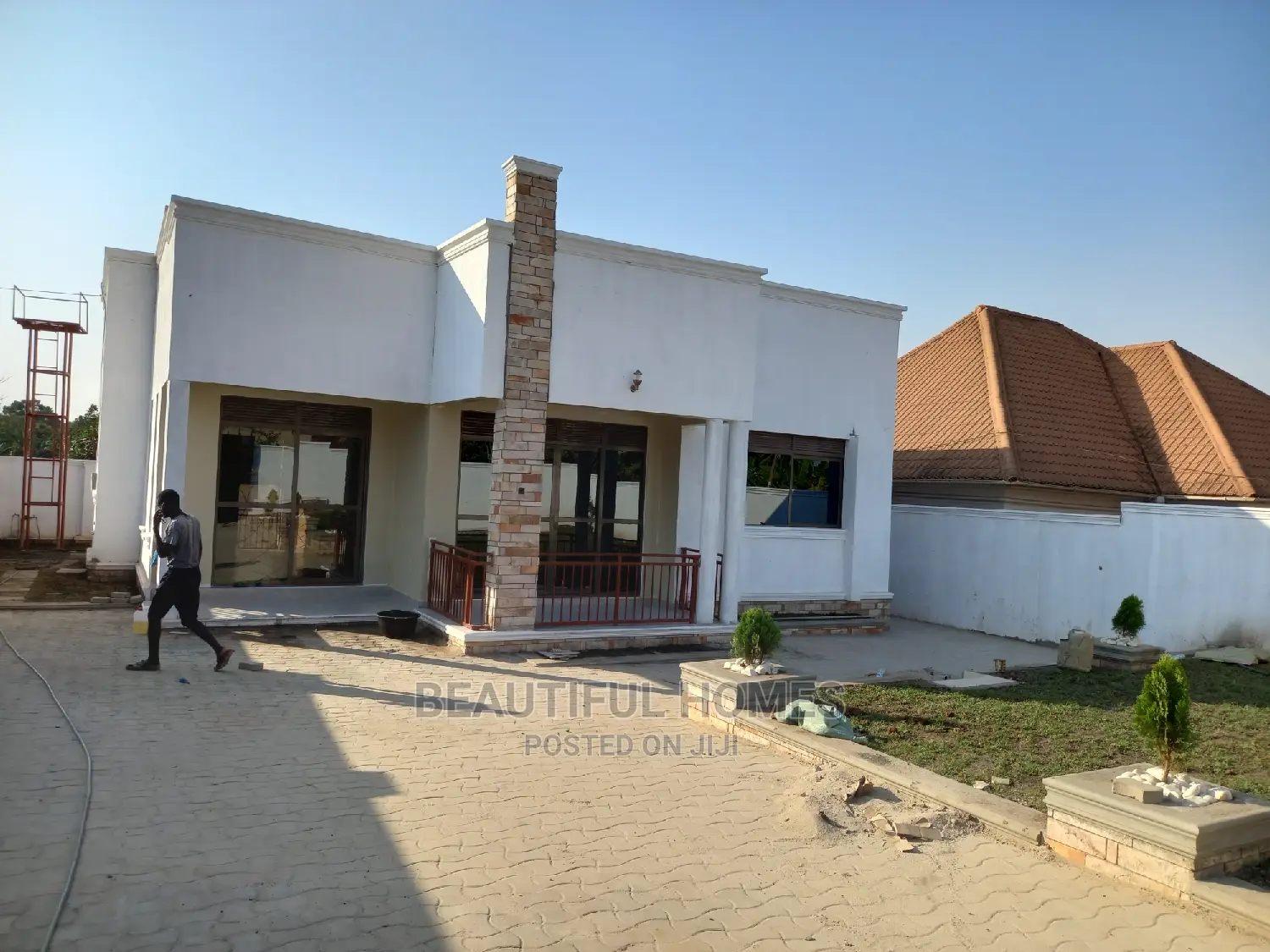 Furnished 4bdrm House in Kira for Sale in Kira