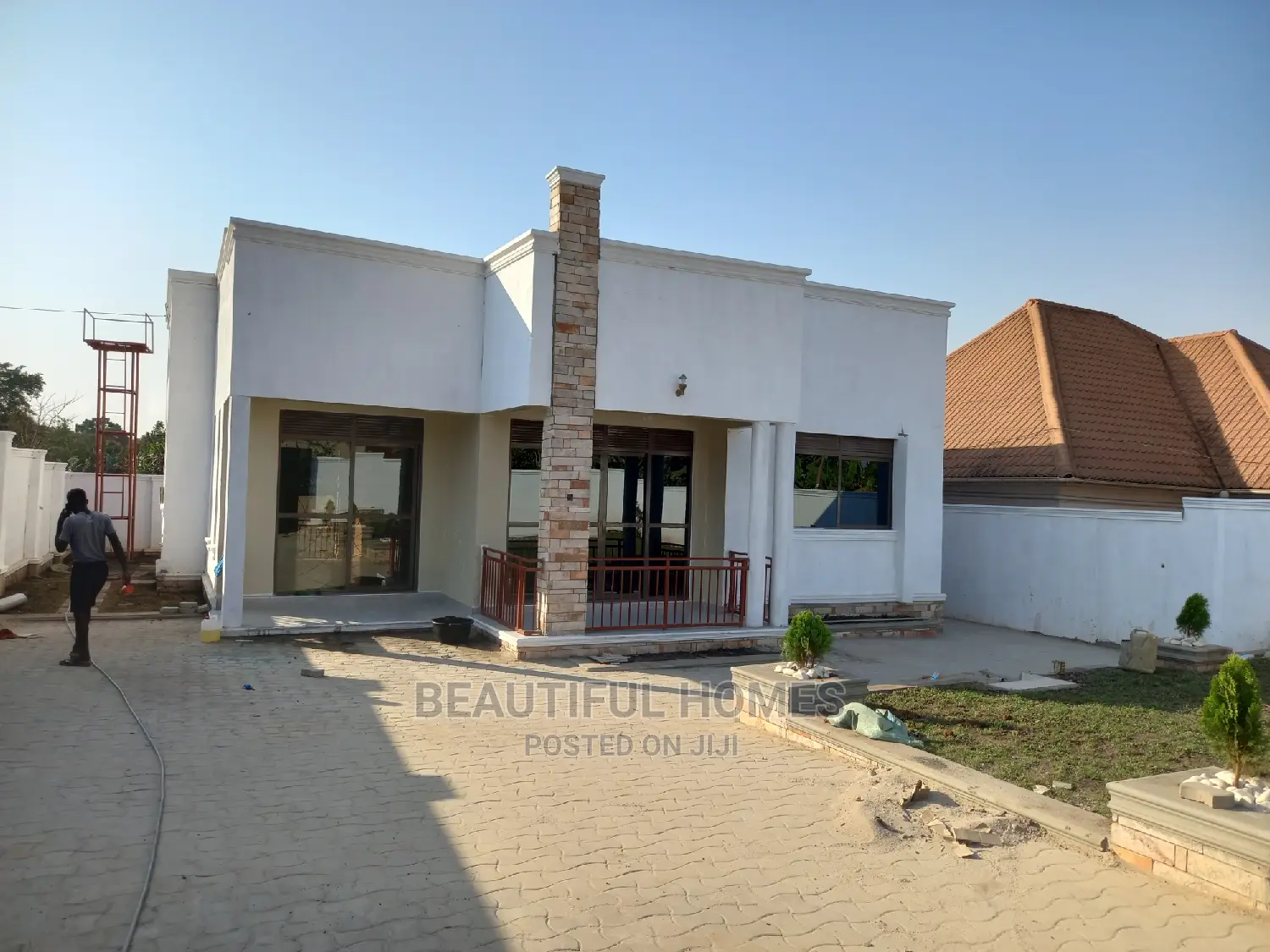 Furnished 4bdrm House in Kira for Sale in Kira