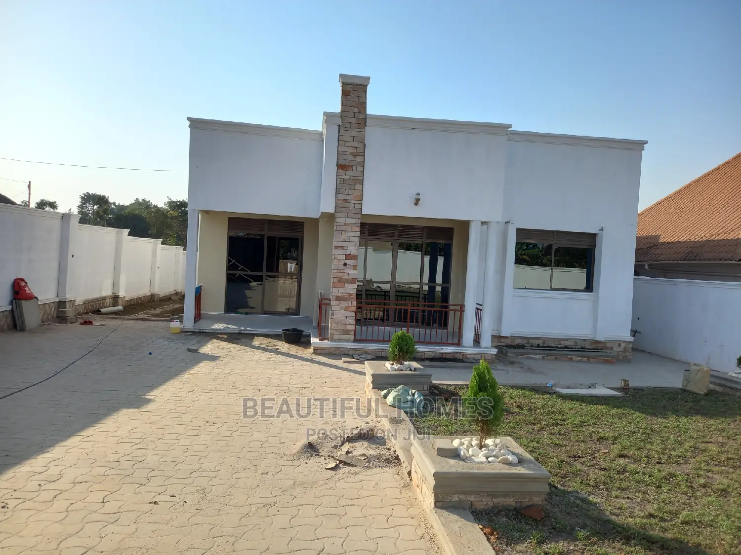 Furnished 4bdrm House in Kira for Sale in Kira