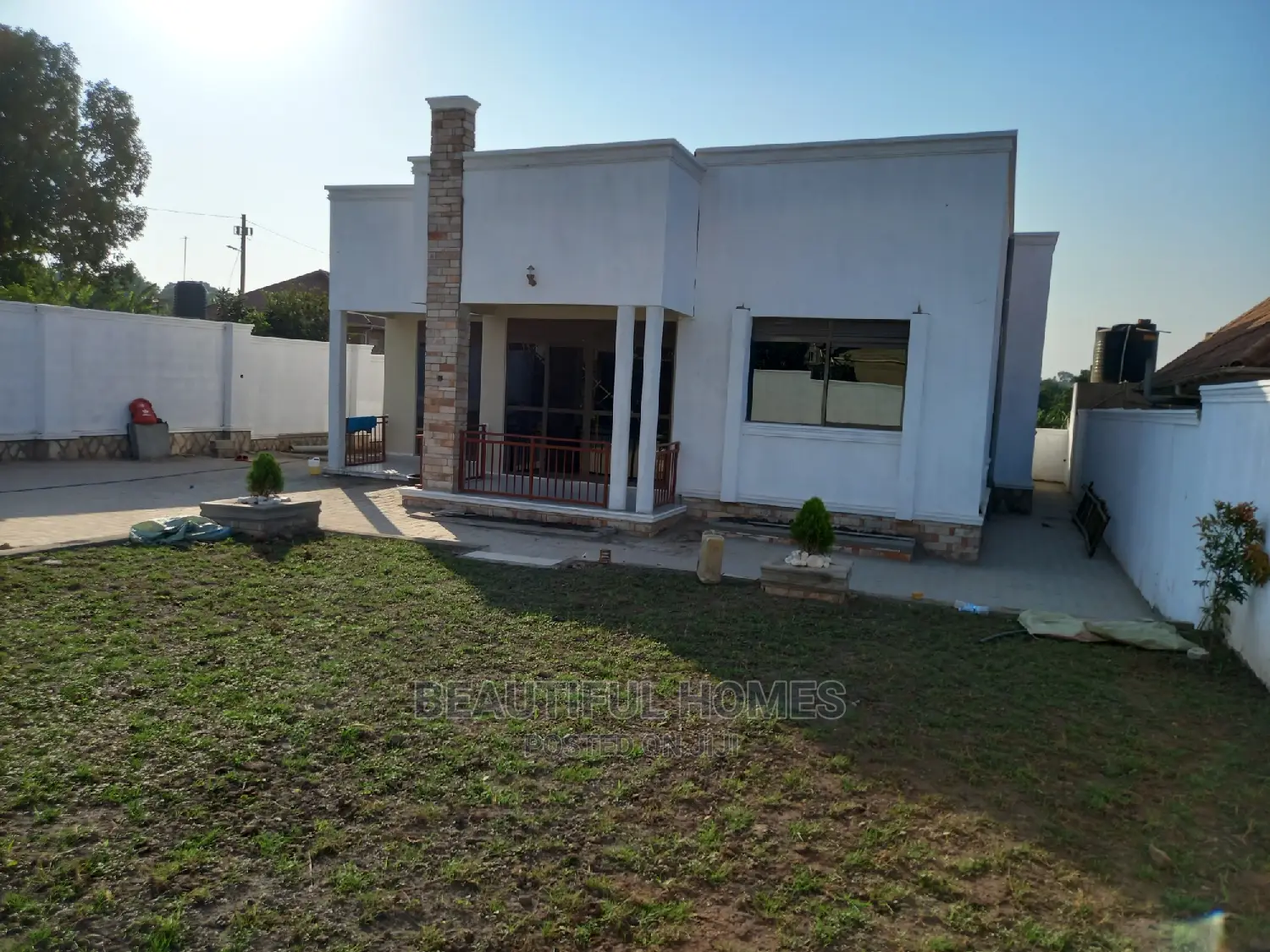 Furnished 4bdrm Maisonette in Kira for Sale in Kira