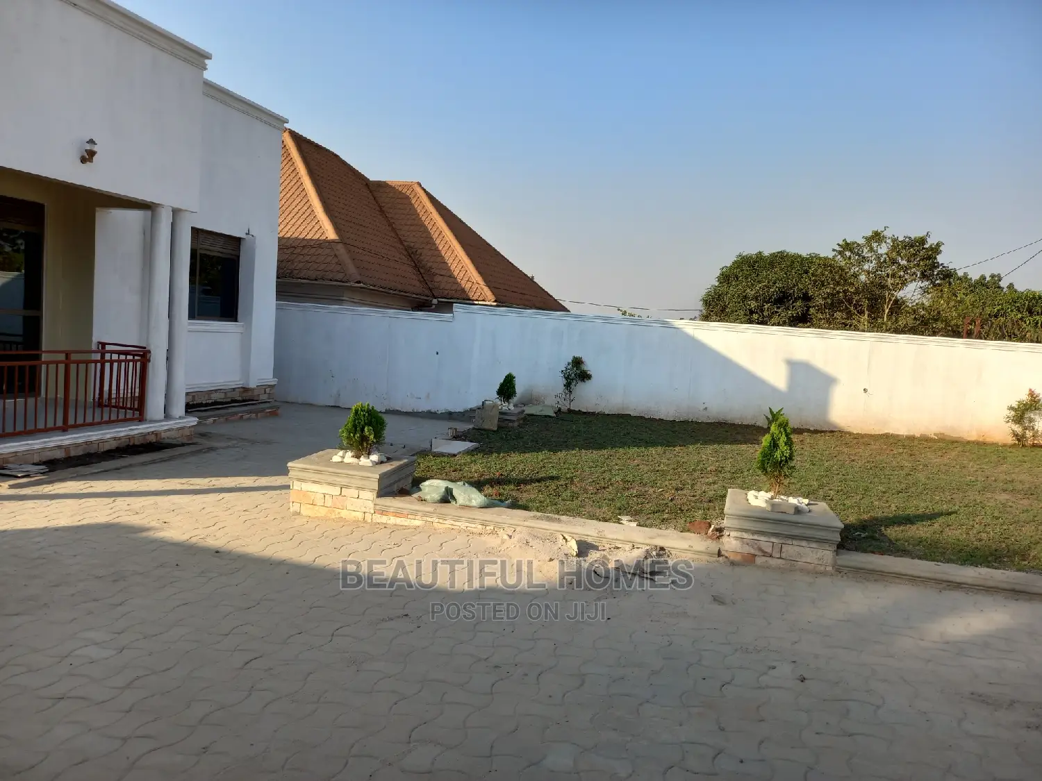 Furnished 4bdrm House in Kira for Sale in Kira