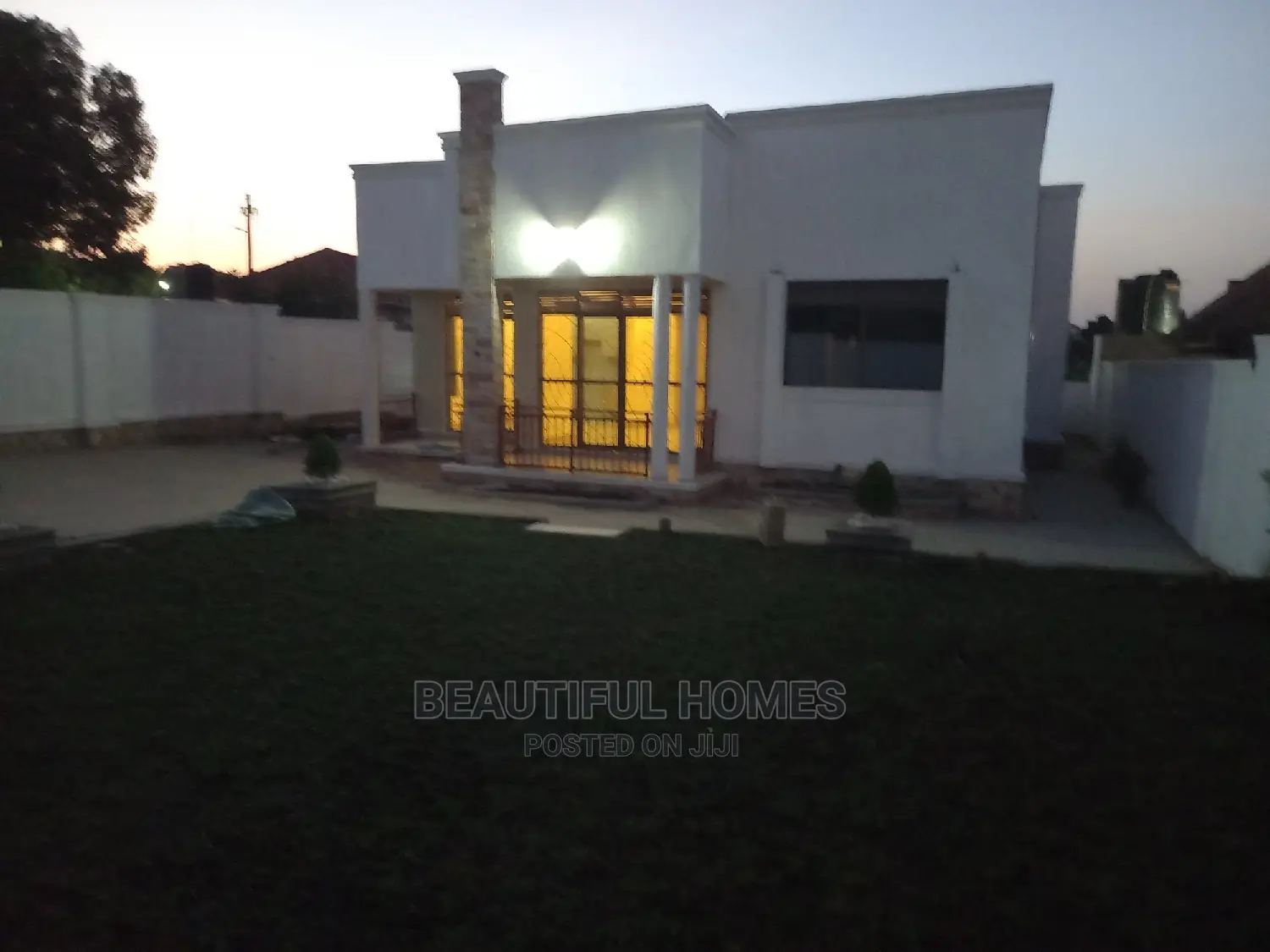 Furnished 4bdrm House in Kira for Sale in Kira