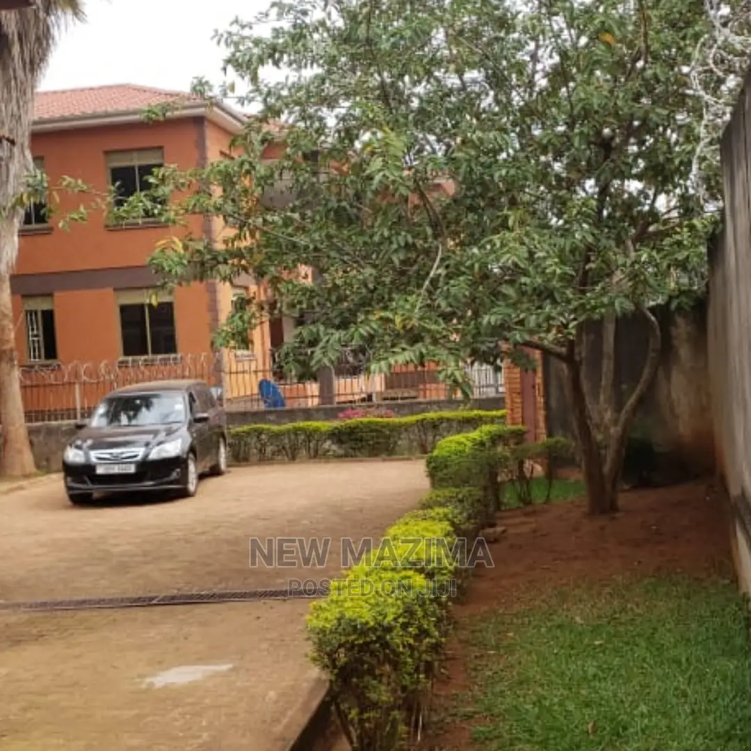 4bdrm House in Nsambya, Central Division for Sale in Central Division