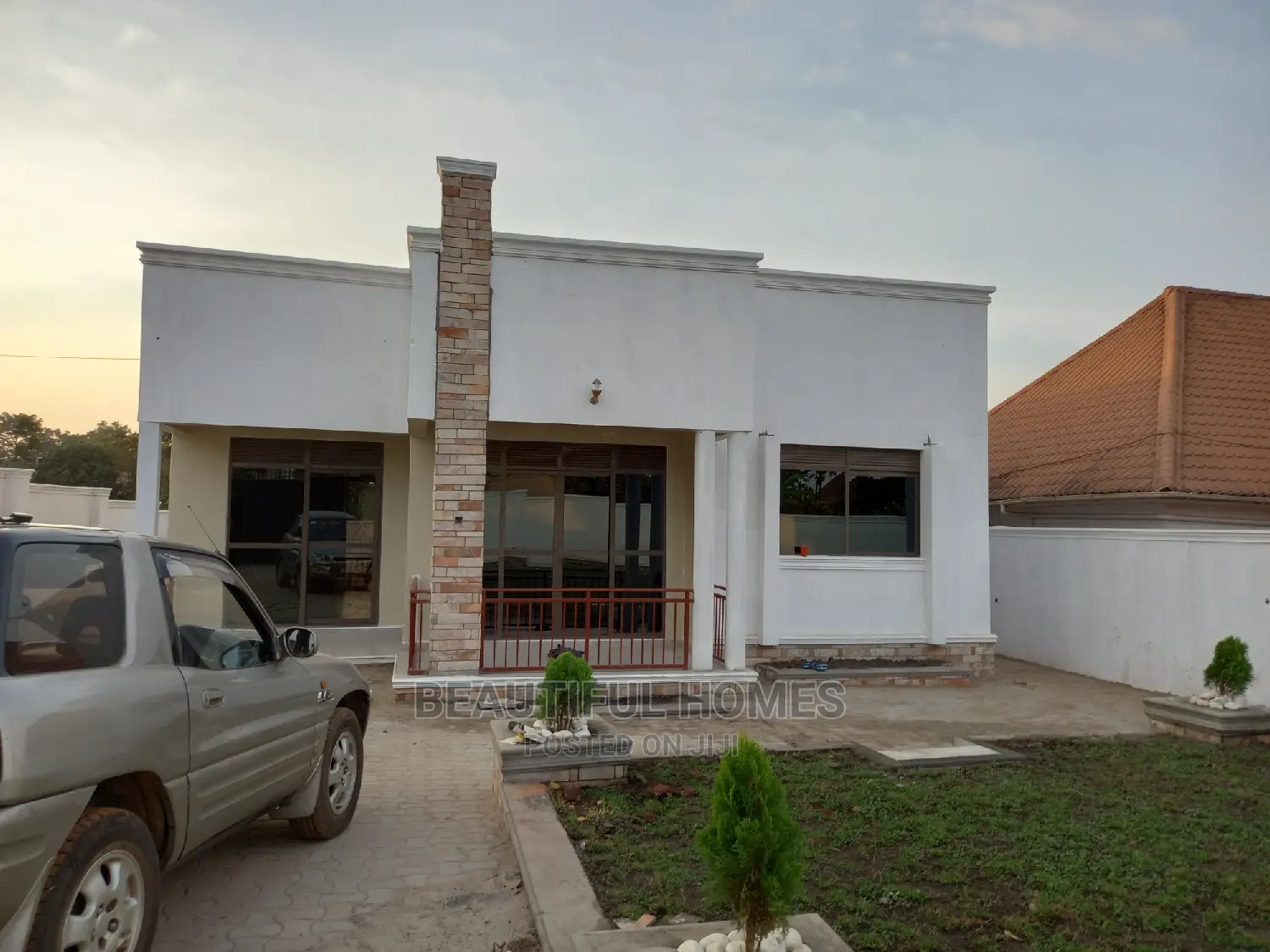 Furnished 4bdrm House in Kira, Central Division for Sale in Central Division