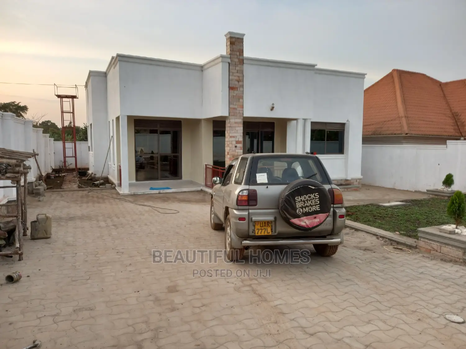 Furnished 4bdrm Maisonette in Kira, Central Division for Sale in Central Division