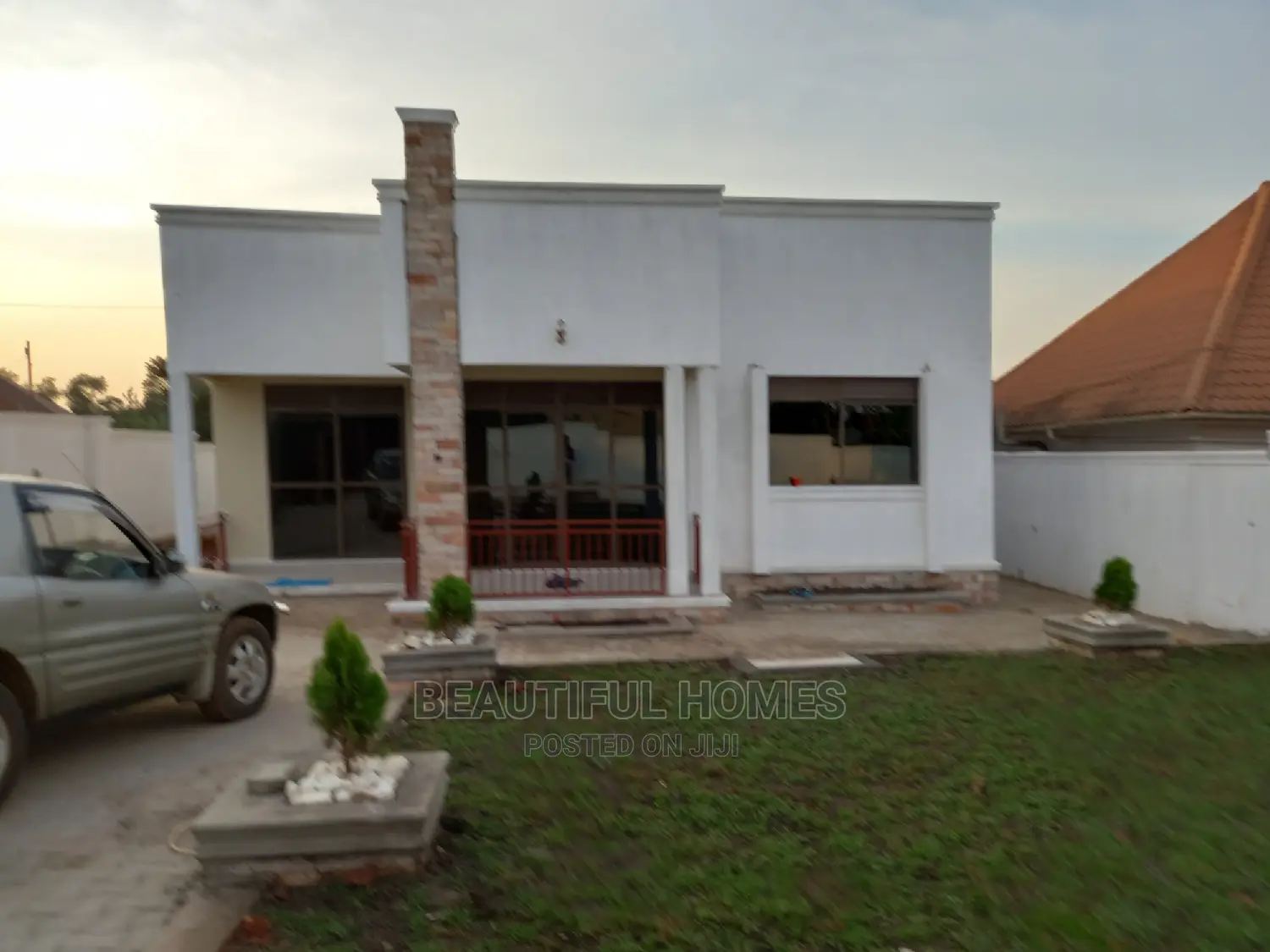 Furnished 4bdrm Maisonette in Kira, Central Division for Sale in Central Division