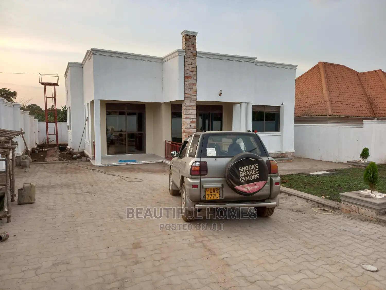 Furnished 4bdrm Maisonette in Kira, Central Division for Sale in Central Division
