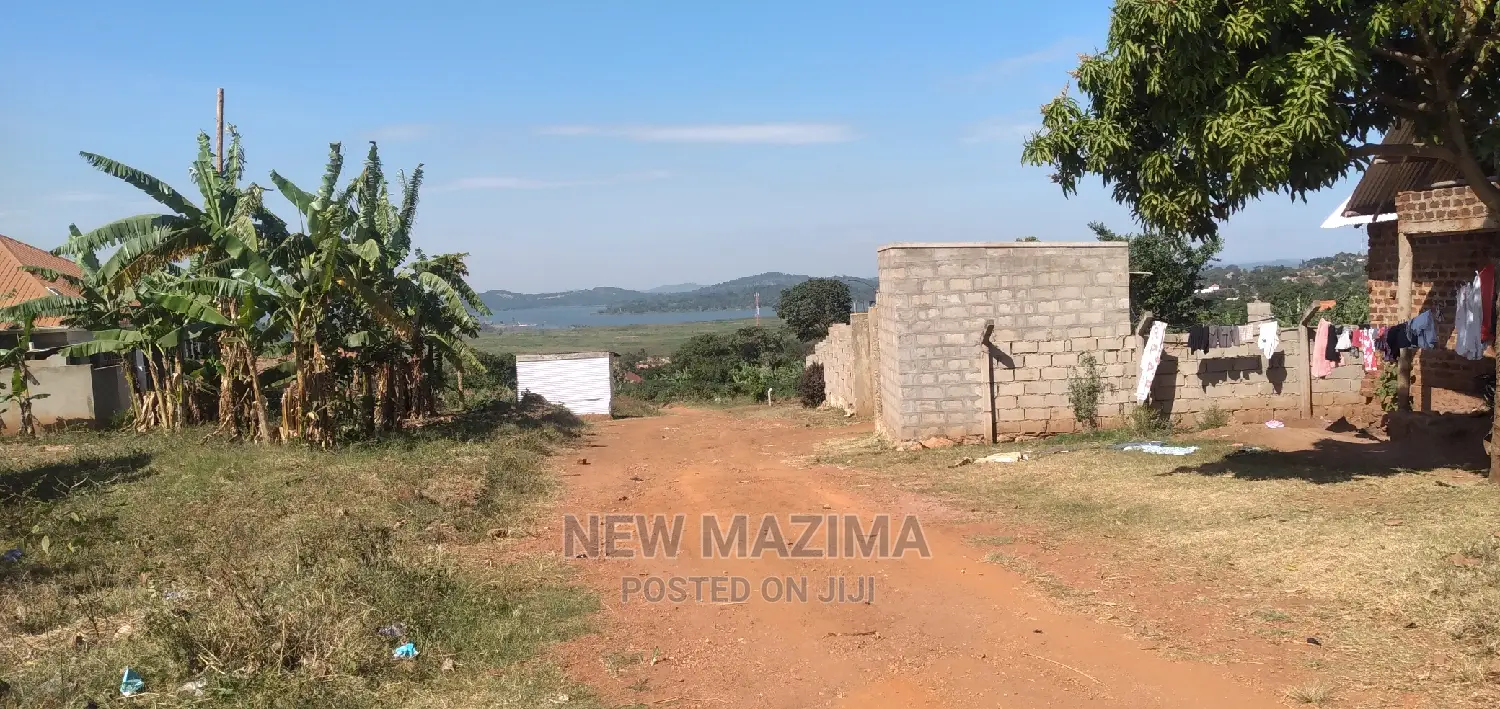 Private Mile Titled Plot on Quicksale Is Found Here in Kigo in Central Division
