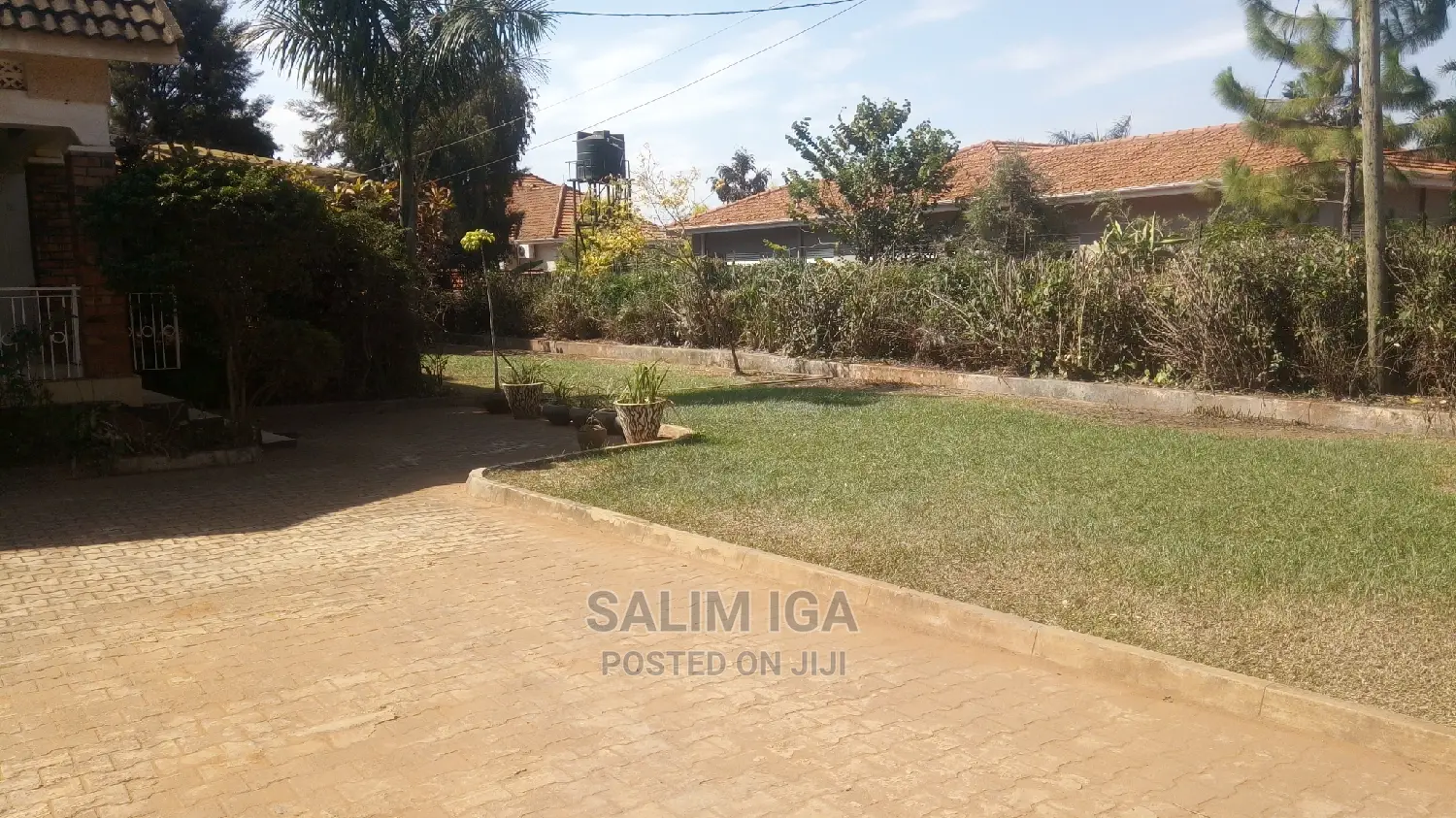 3bdrm Bungalow in Kololo Property, Central Division for Rent in Central Division