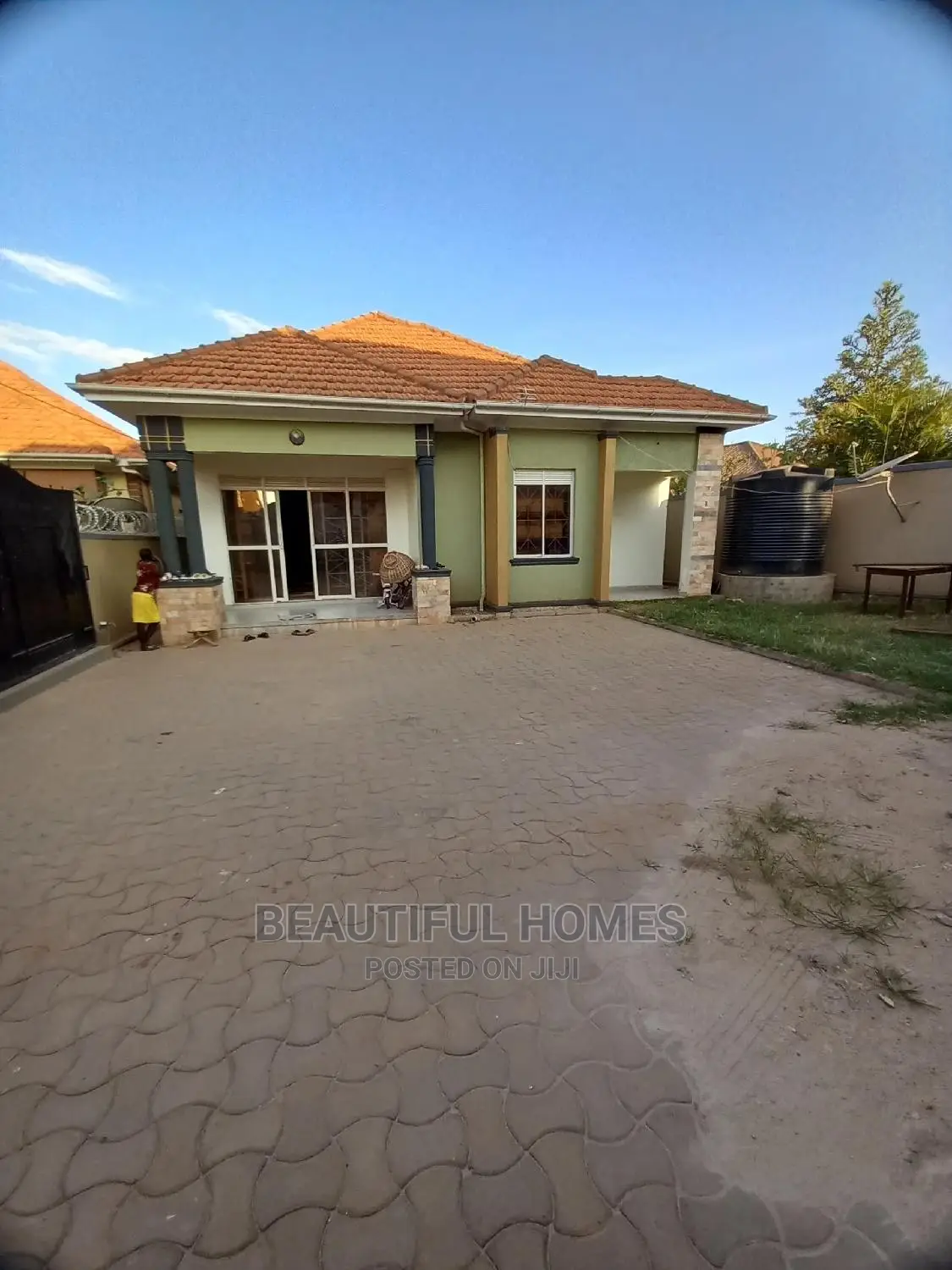 Furnished 4bdrm Bungalow in Kira Mamerito Road for Sale in Kira