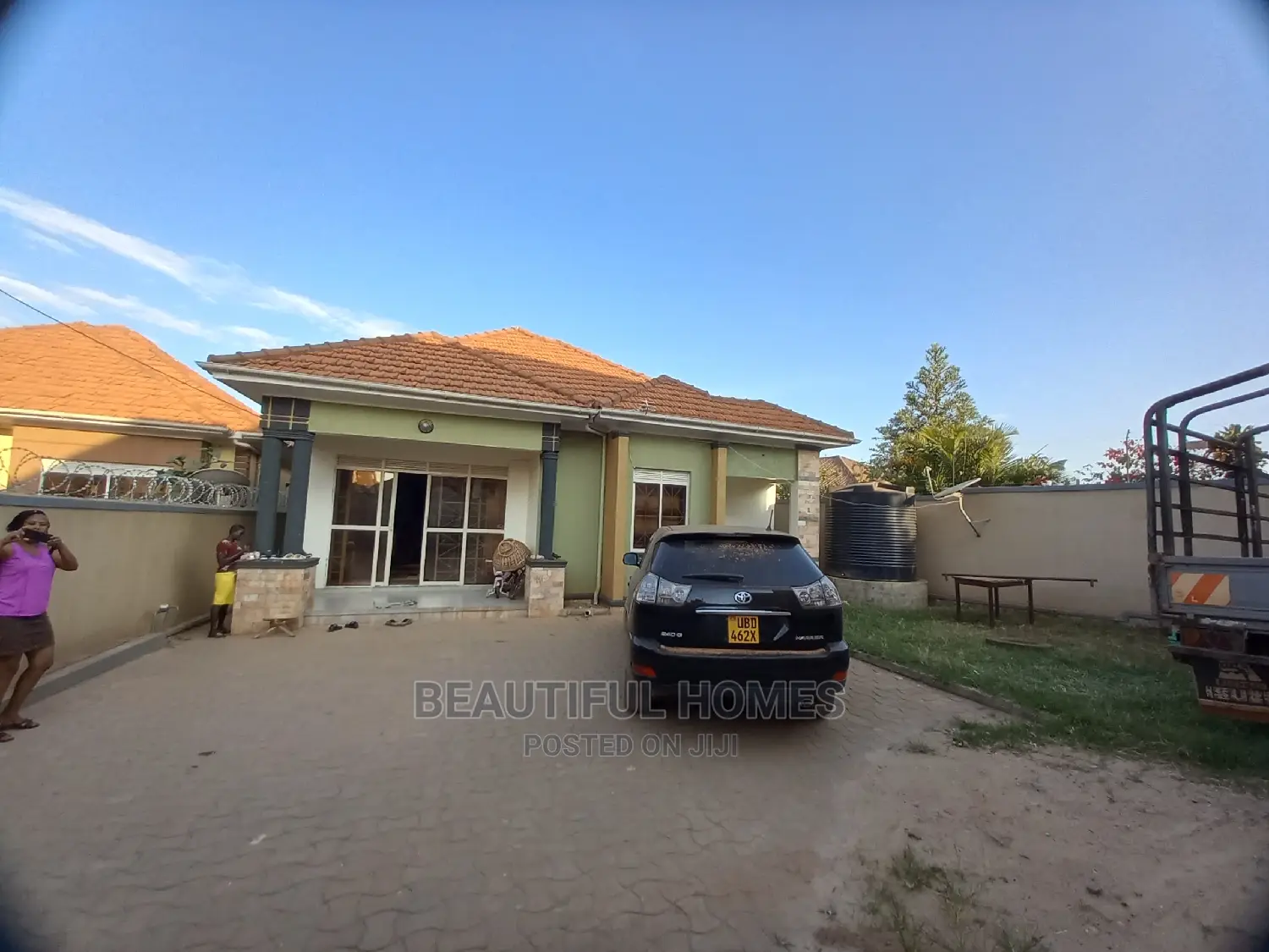 Furnished 4bdrm Bungalow in Kira Wealthy for Sale in Kira