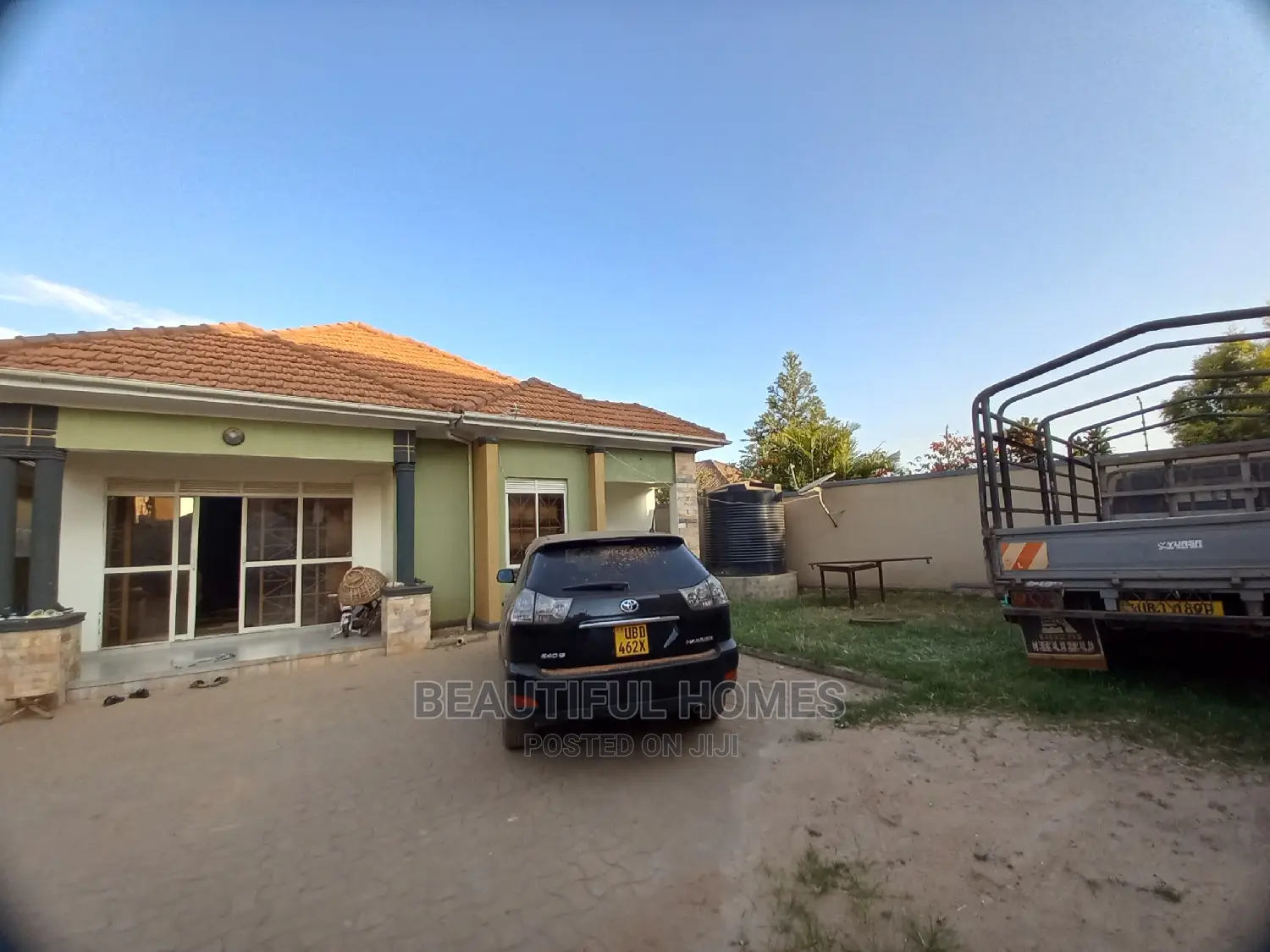 Furnished 4bdrm Bungalow in Kira Wealthy for Sale in Kira