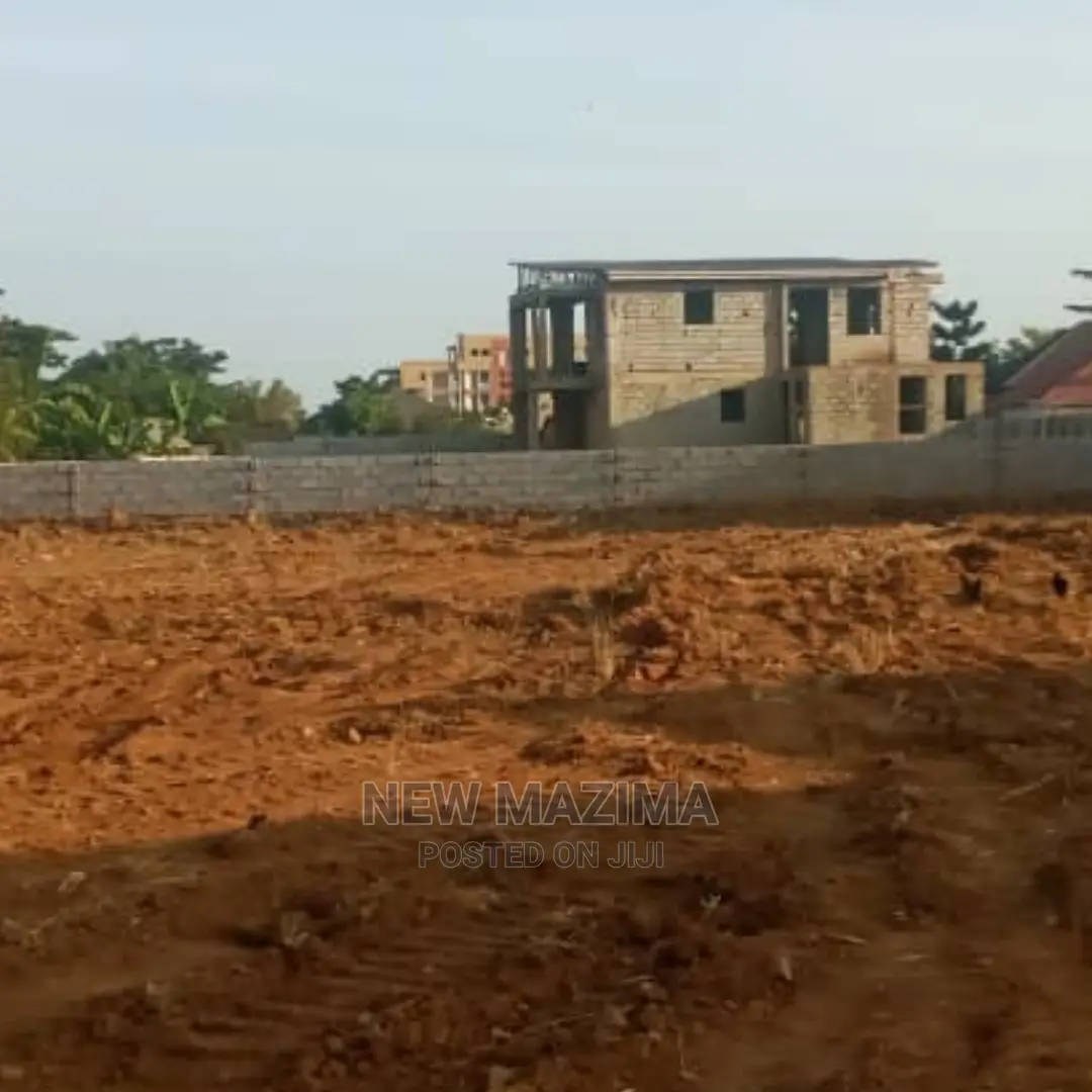 Nice Plot Sale Just After Munyonyo in First Traffic Lights in Central Division