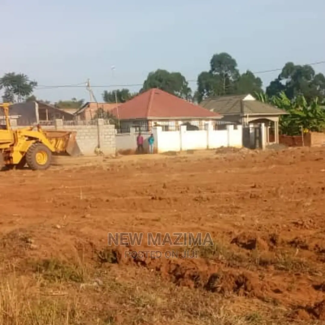 Nice Plot Sale Just After Munyonyo in First Traffic Lights in Central Division