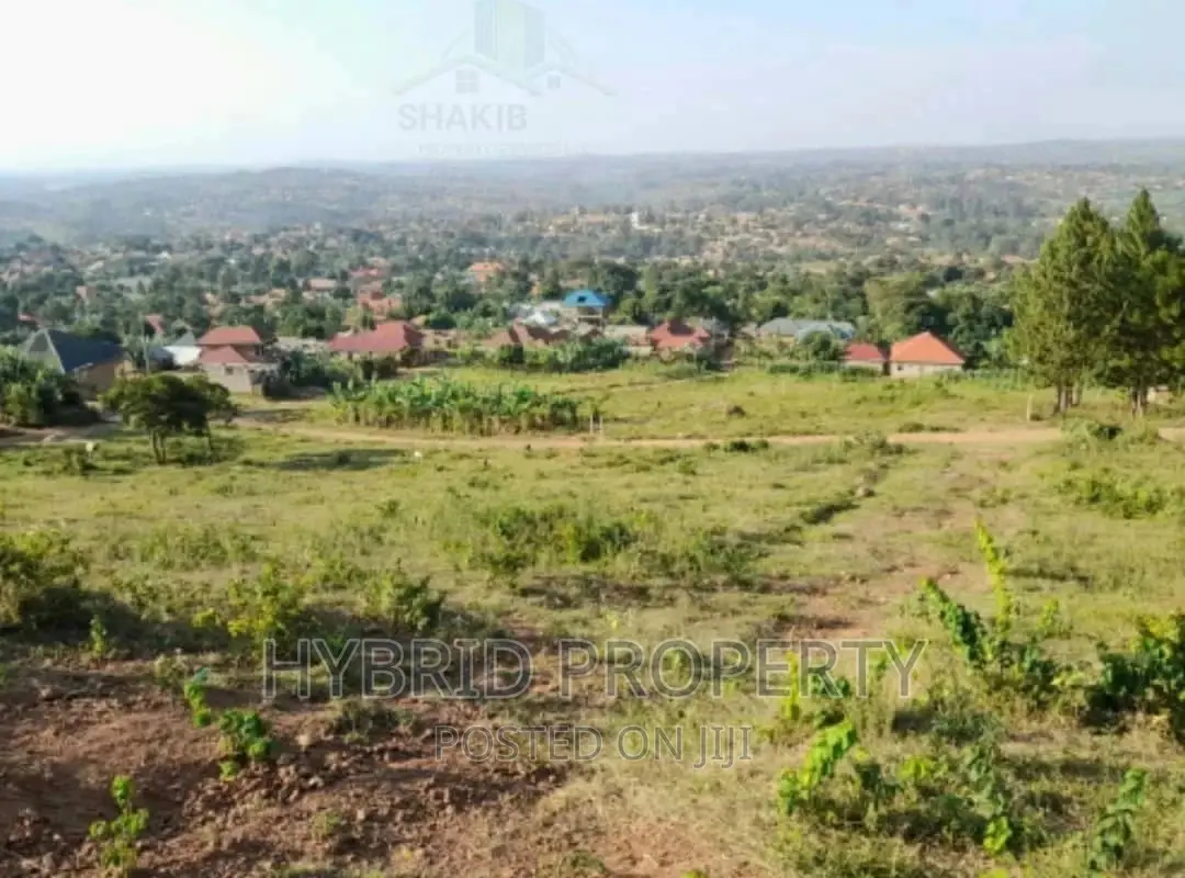 Plots for Sale at Kayunga~Gombe [Wakiso] Estate~Hoima Road. in Wakiso / Wakiso