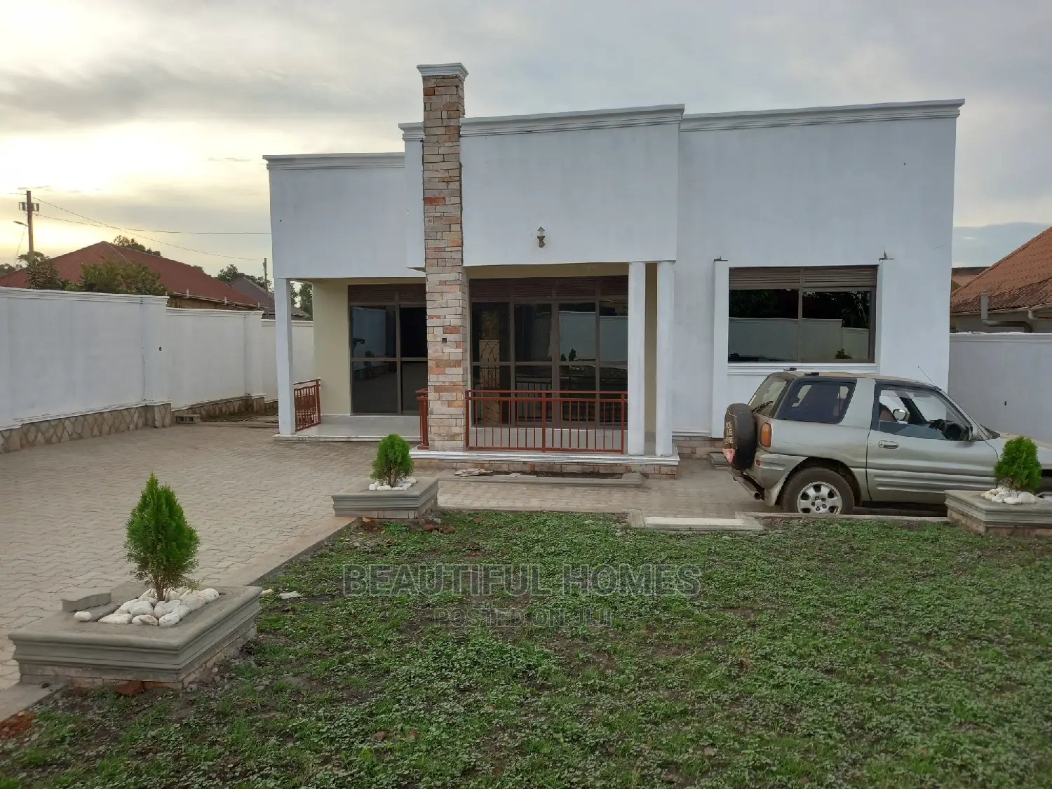 Furnished 4bdrm House in Kira for Sale in Kira