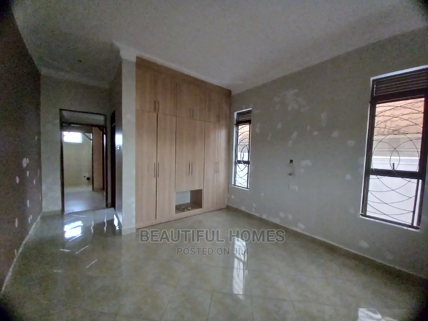 Furnished 4bdrm House in Kira for Sale in Kira