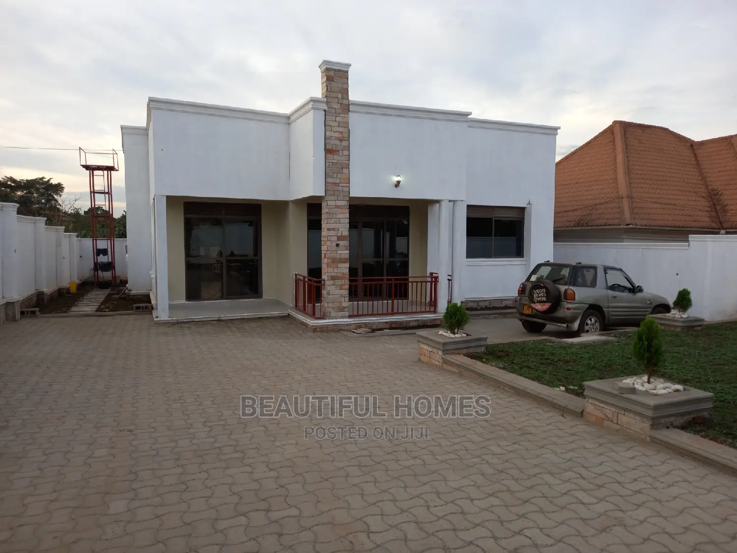 Furnished 4bdrm Bungalow in Kira for Sale in Kira