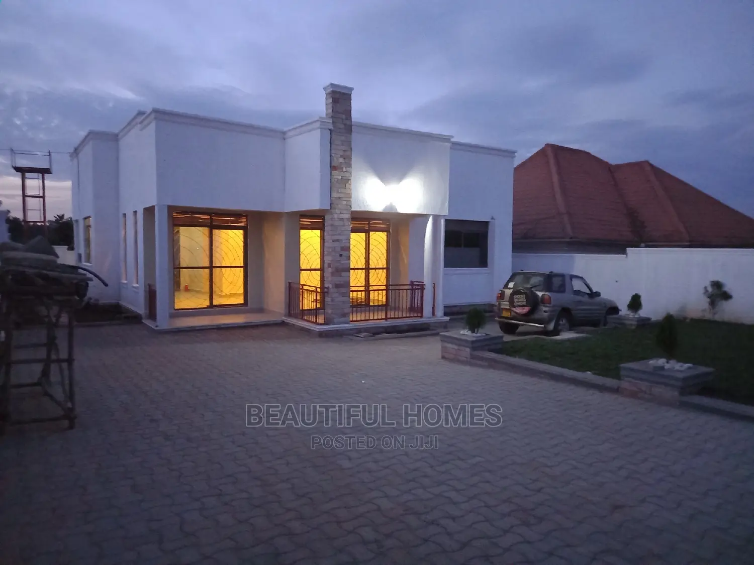 Furnished 4bdrm Bungalow in Kira for Sale in Kira