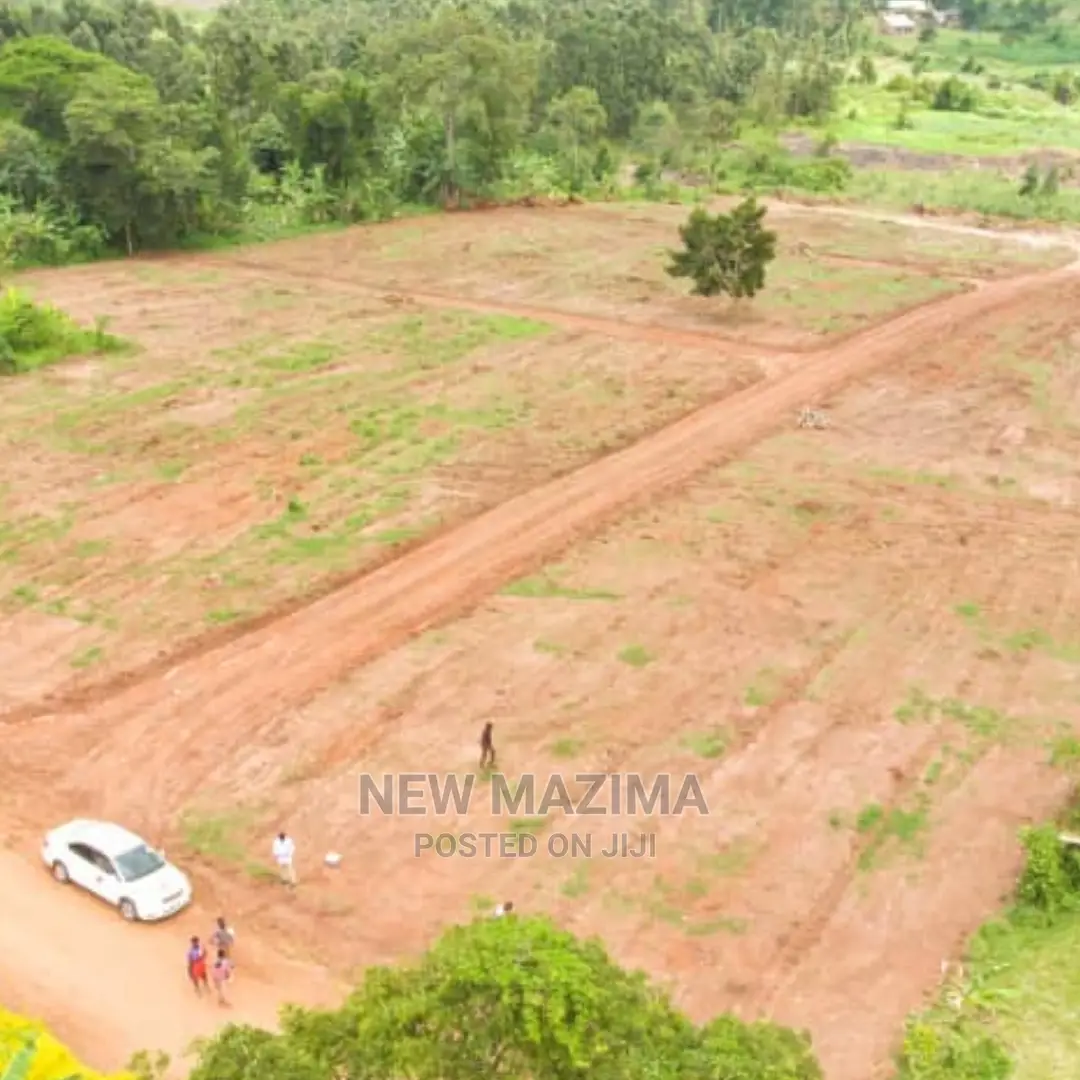 Wakiso Gobero Affordable Plots Quicksale in Central Division