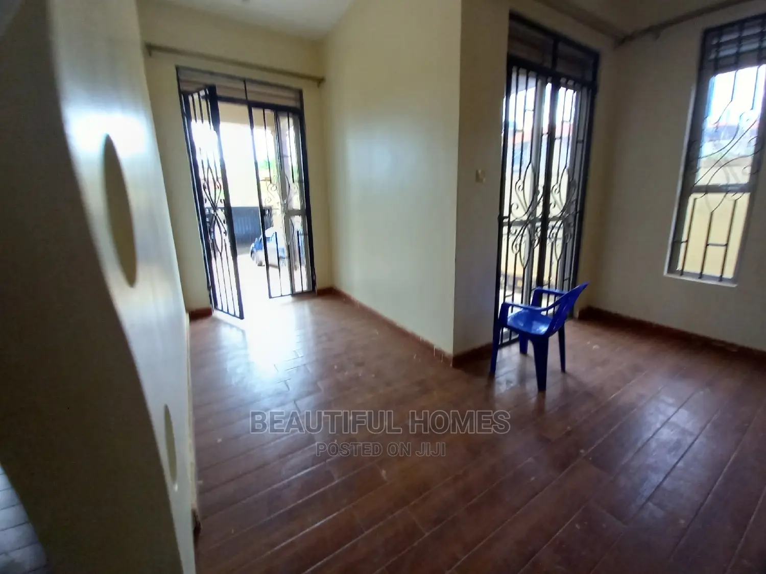 Furnished 4bdrm Bungalow in Kira for Sale in Kira