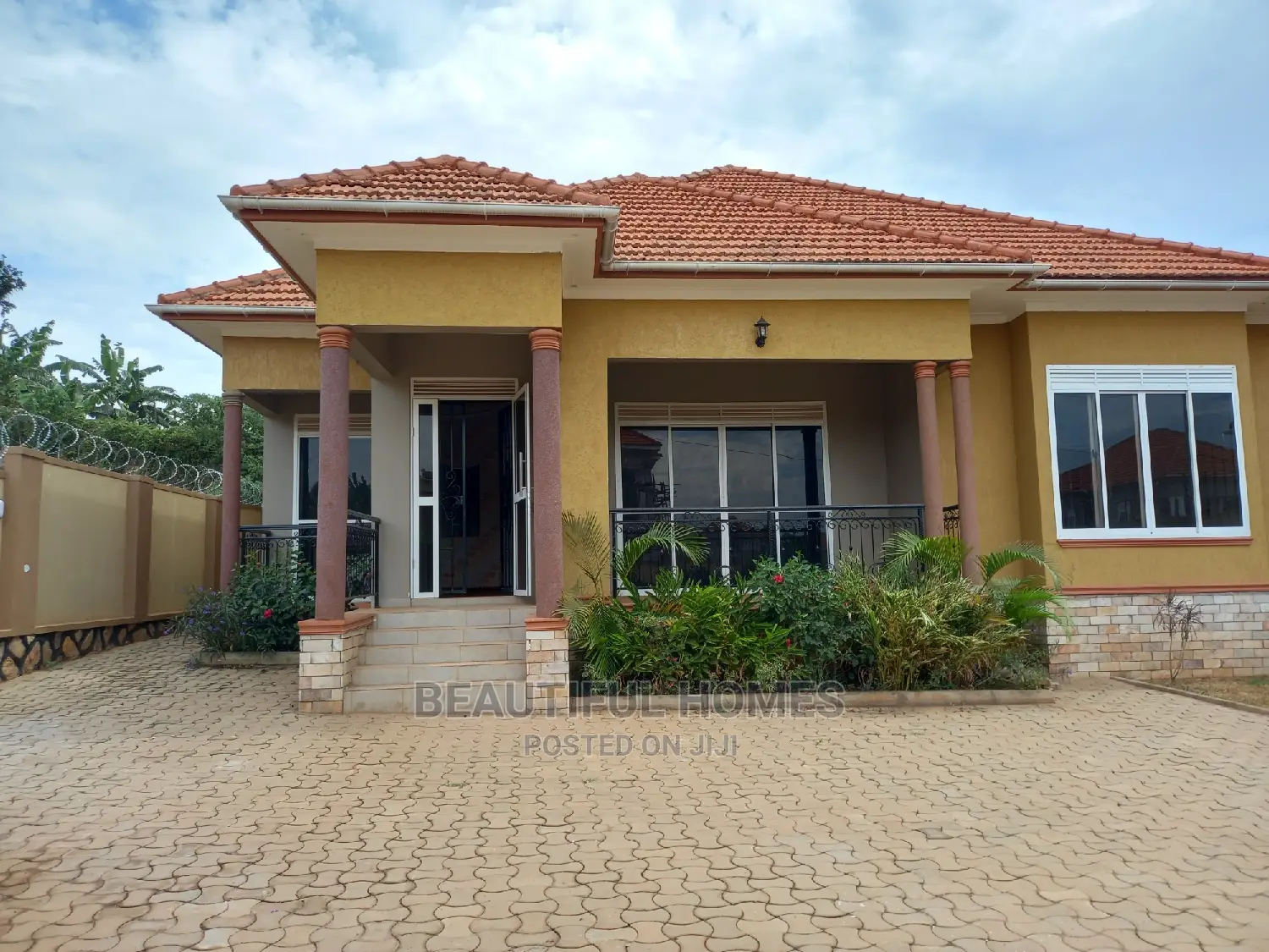 Furnished 4bdrm House in Kira for Sale in Kira