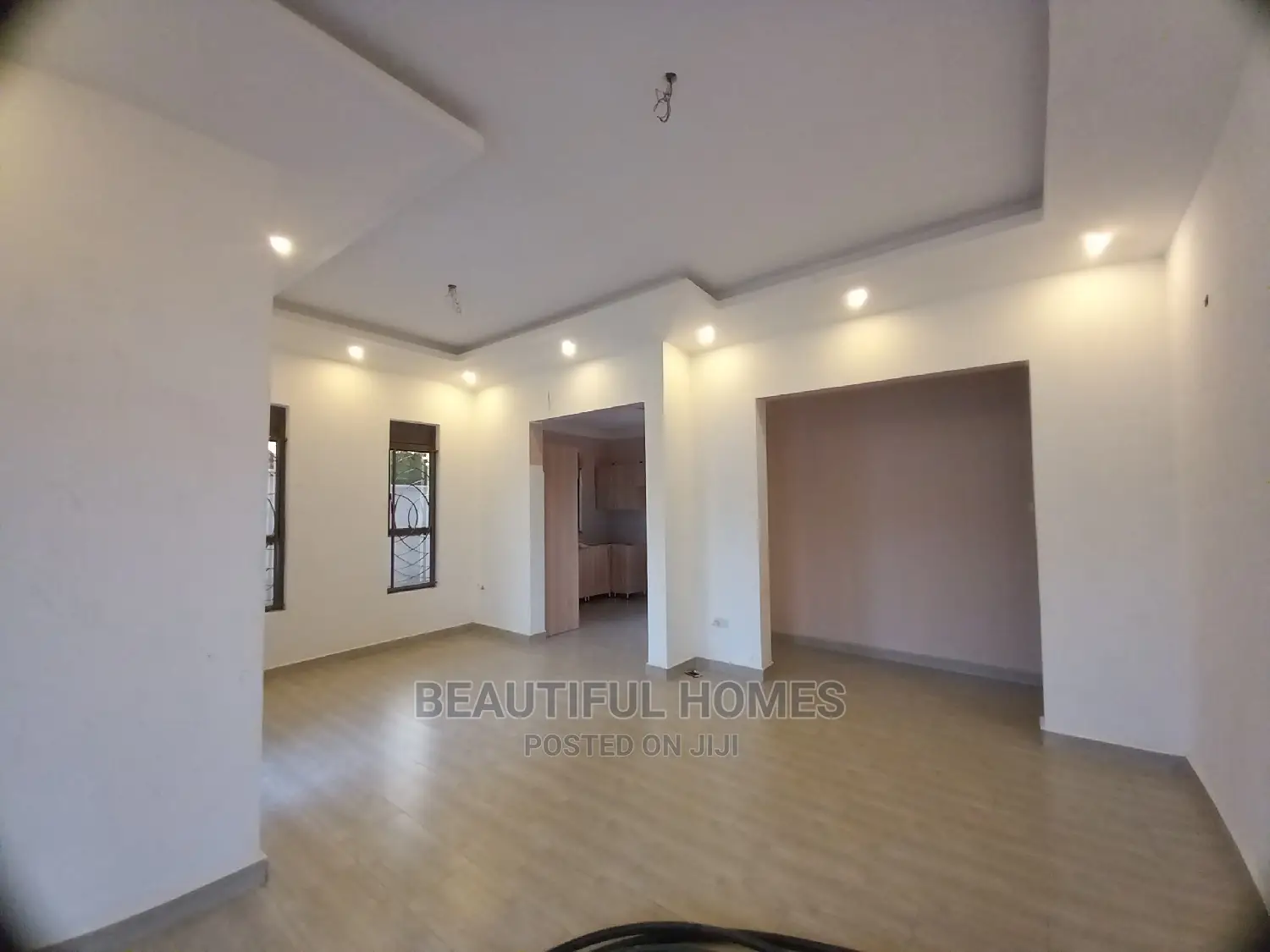 Furnished 4bdrm Maisonette in Kira for Sale in Kira