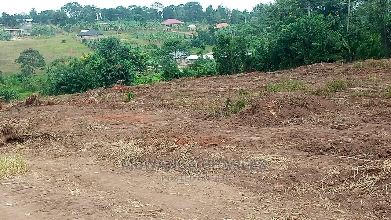 100by50ft Plot of Land for Sale at Kabubbu Gayaza in Central Division