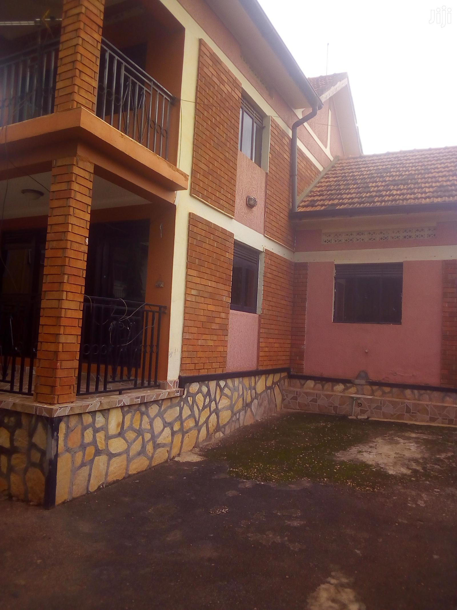 Three Bedroom House For Rent in Kampala