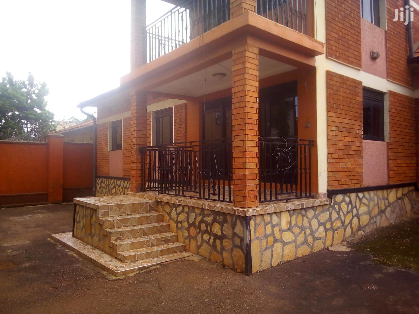Three Bedroom House For Rent in Kampala