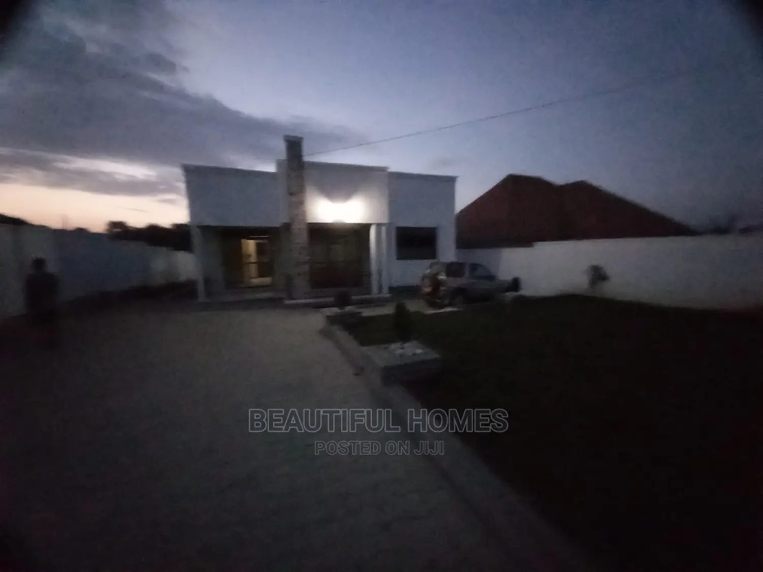 Furnished 4bdrm Bungalow in Kira for Sale in Kira