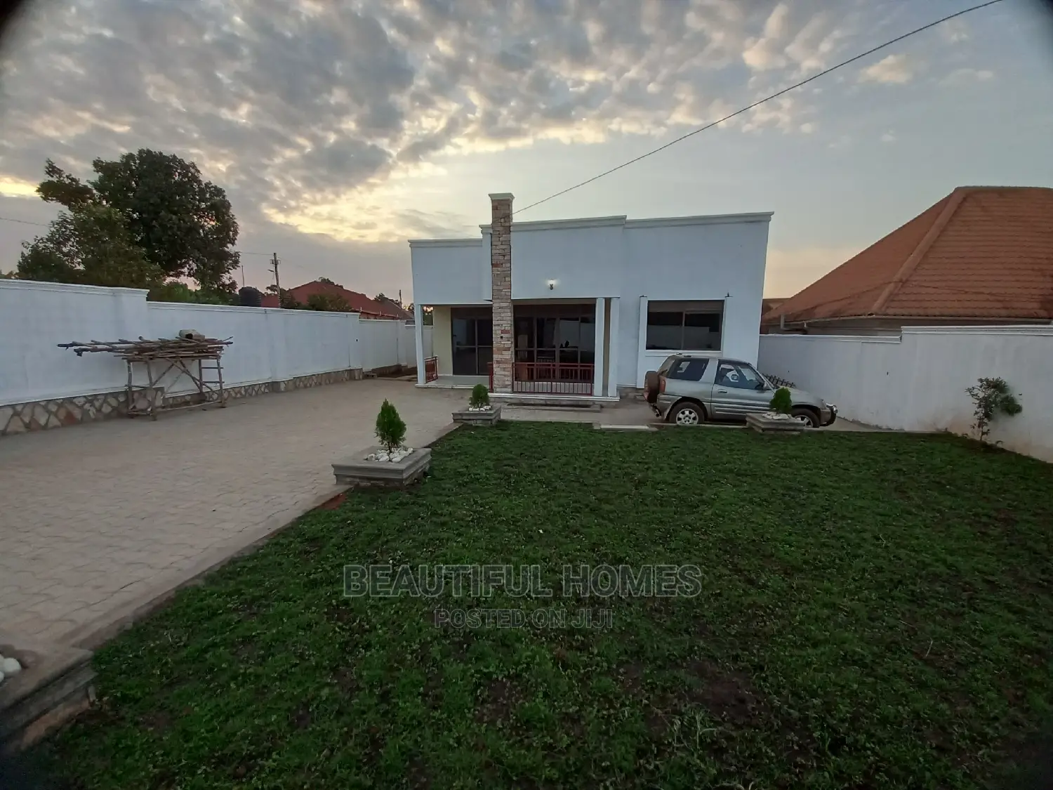 Furnished 4bdrm Bungalow in Kira Classic for Sale in Kira