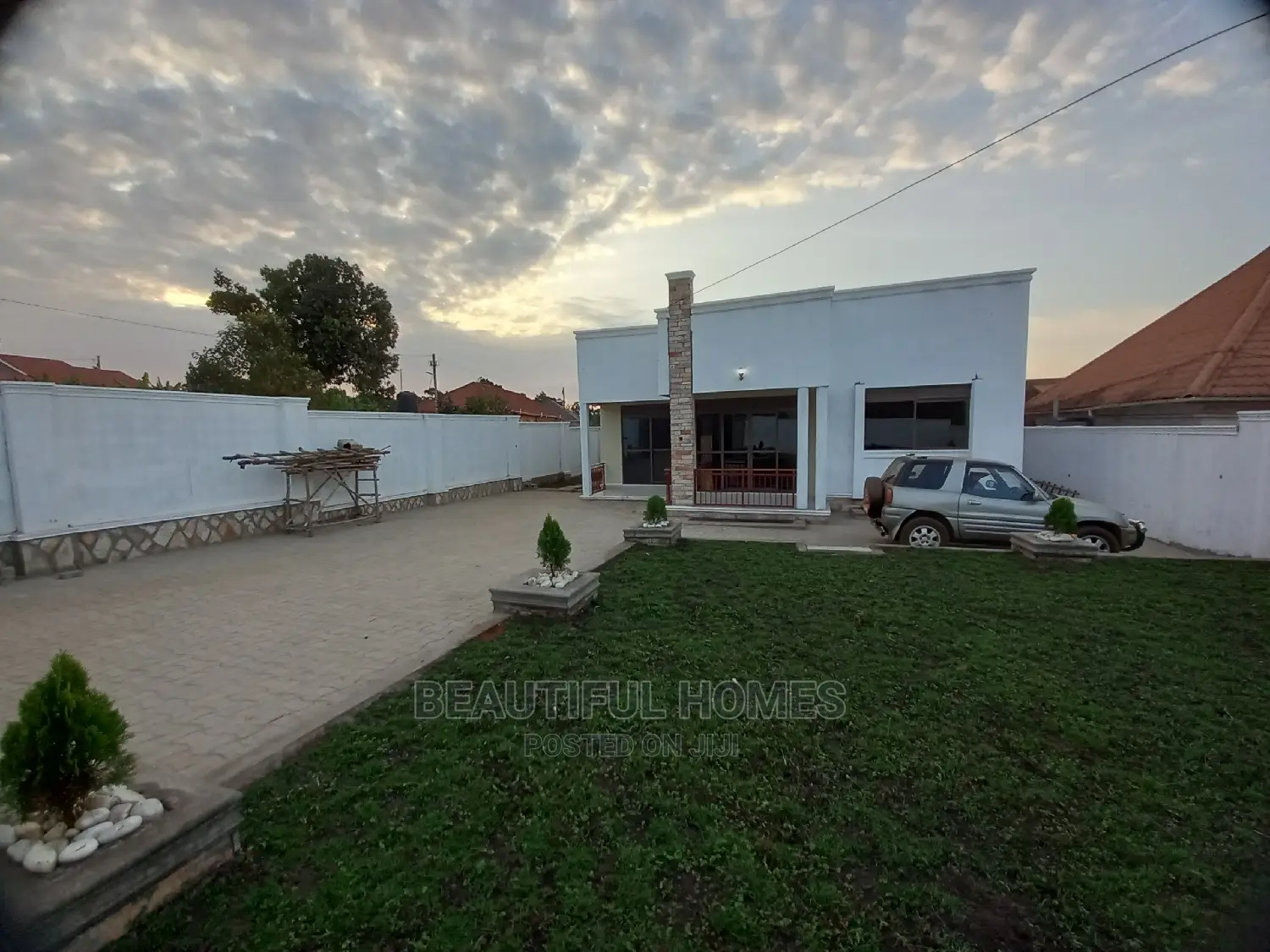 Furnished 4bdrm Bungalow in Kira Classic for Sale in Kira
