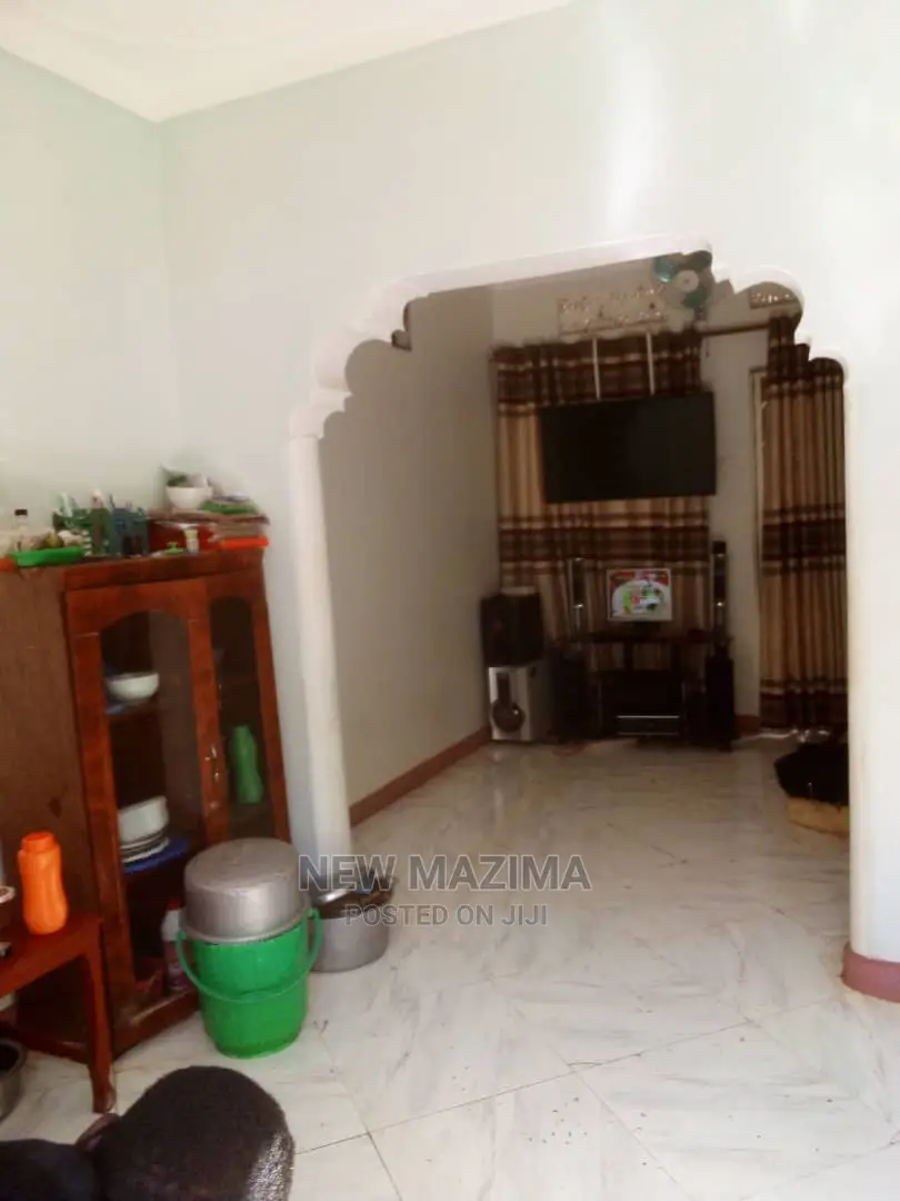 2bdrm House in Salaama Munyonyo, Central Division for Sale in Central Division